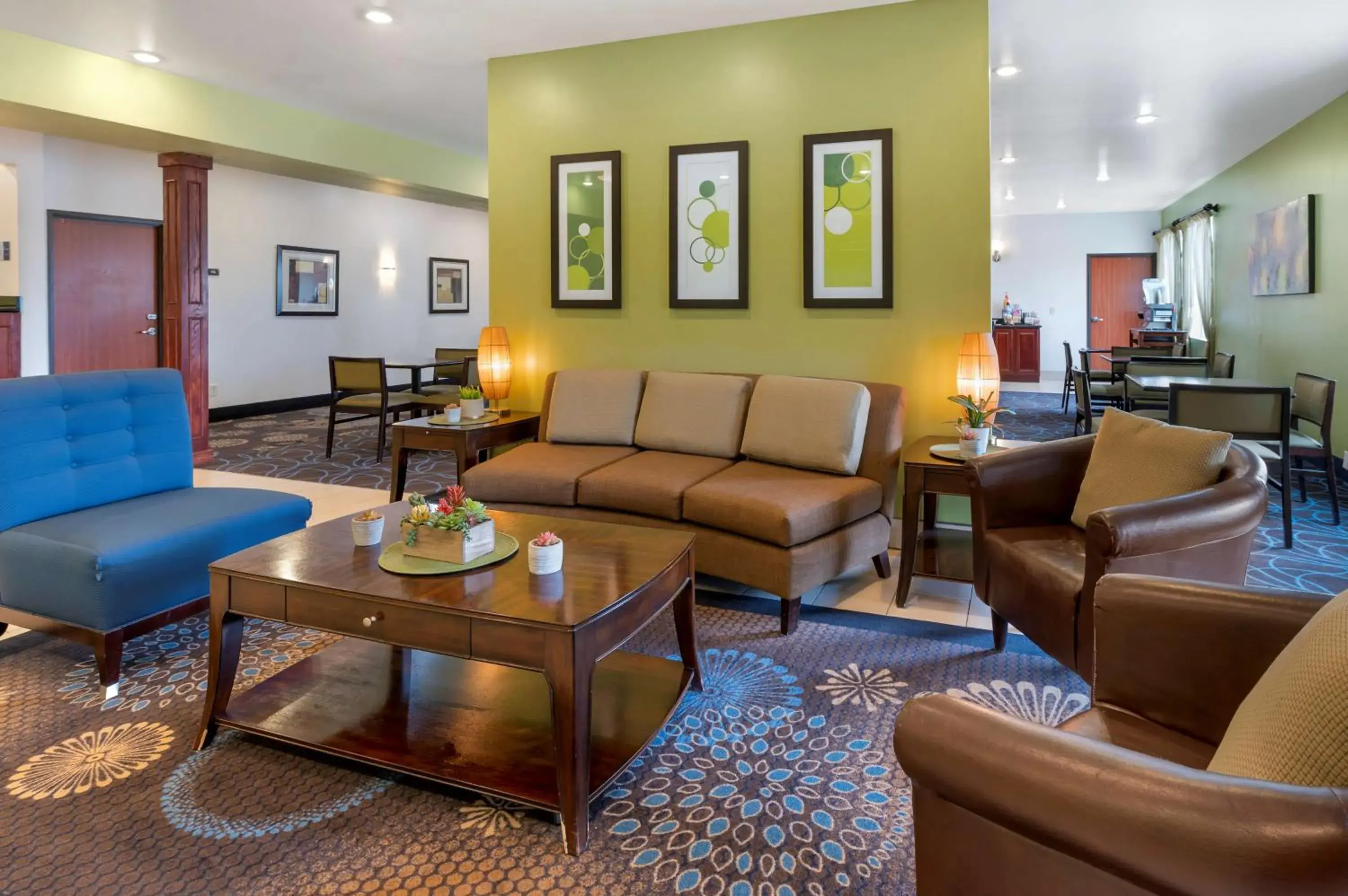 Lobby or reception in Best Western Plus Covered Bridge Inn Lobby or reception in Best Western Plus Covered Bridge Inn
