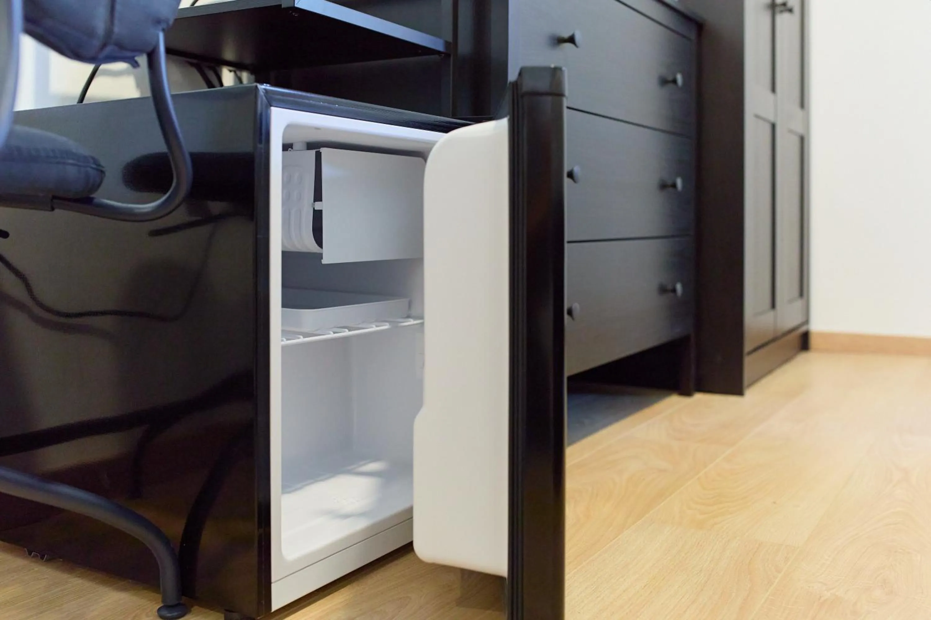 oven, Bed in DOMINIUM CITY SUITES