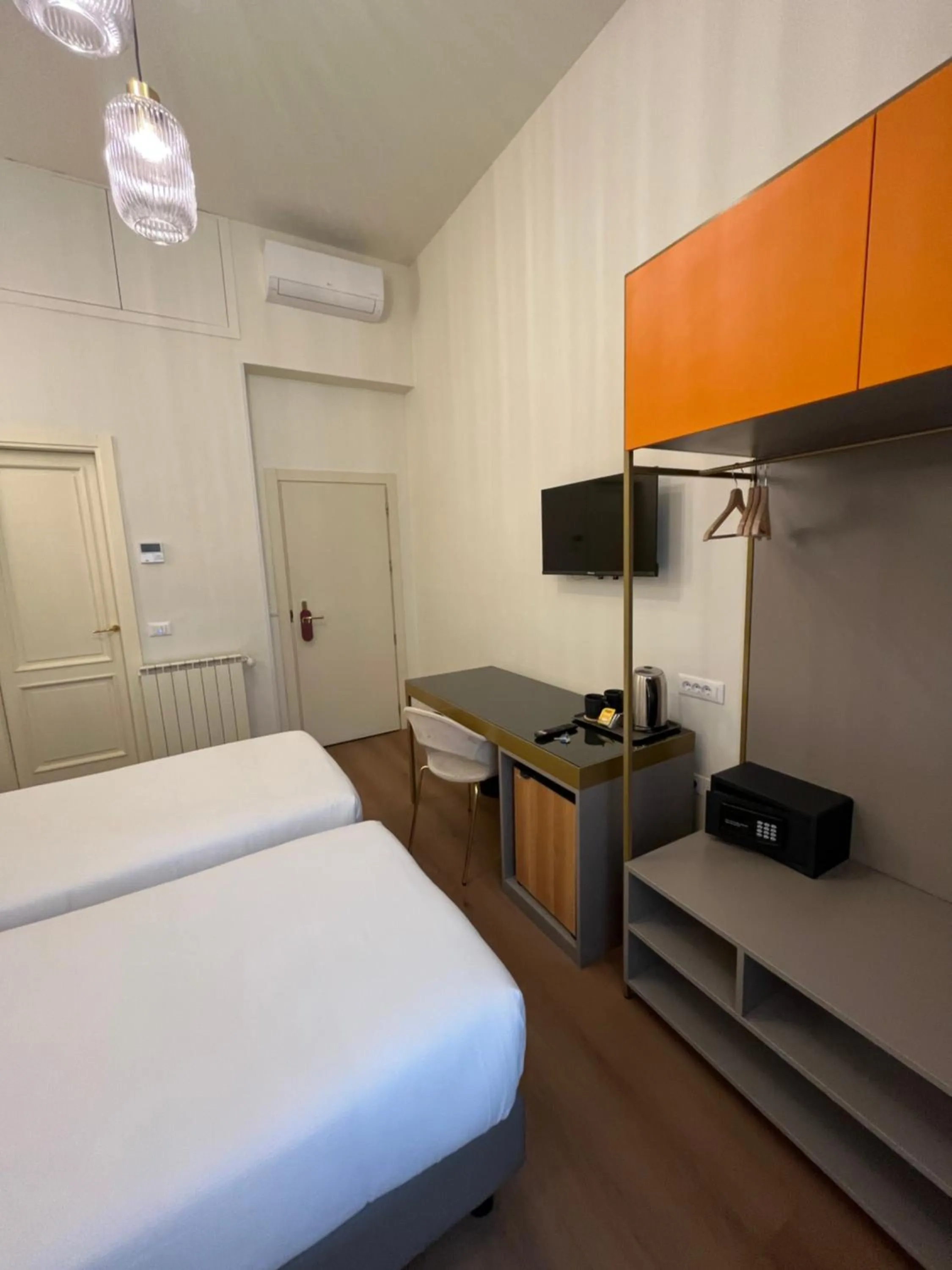 Bed in Hotel Duca D'Aosta