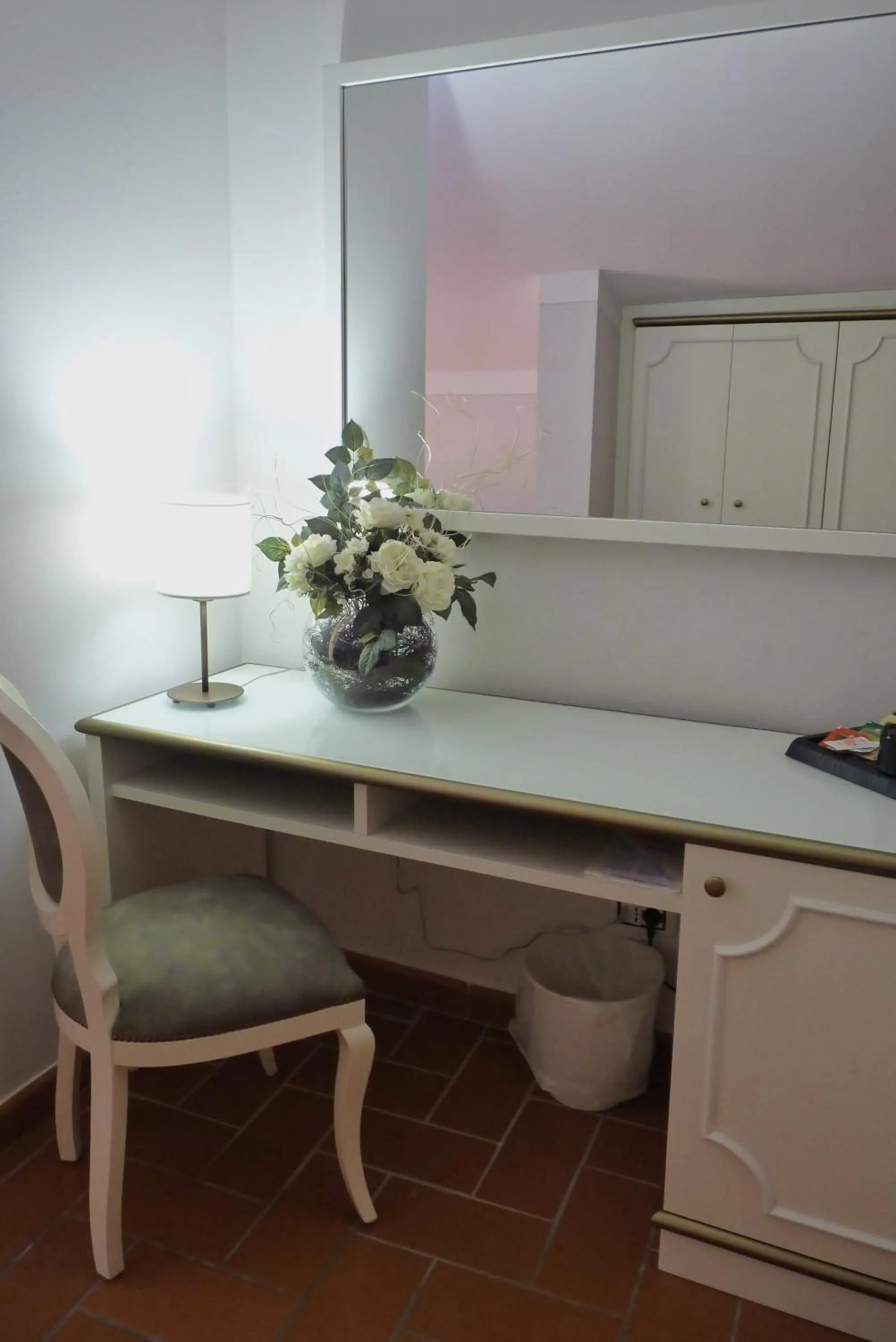 Seating area in Hotel San Lino