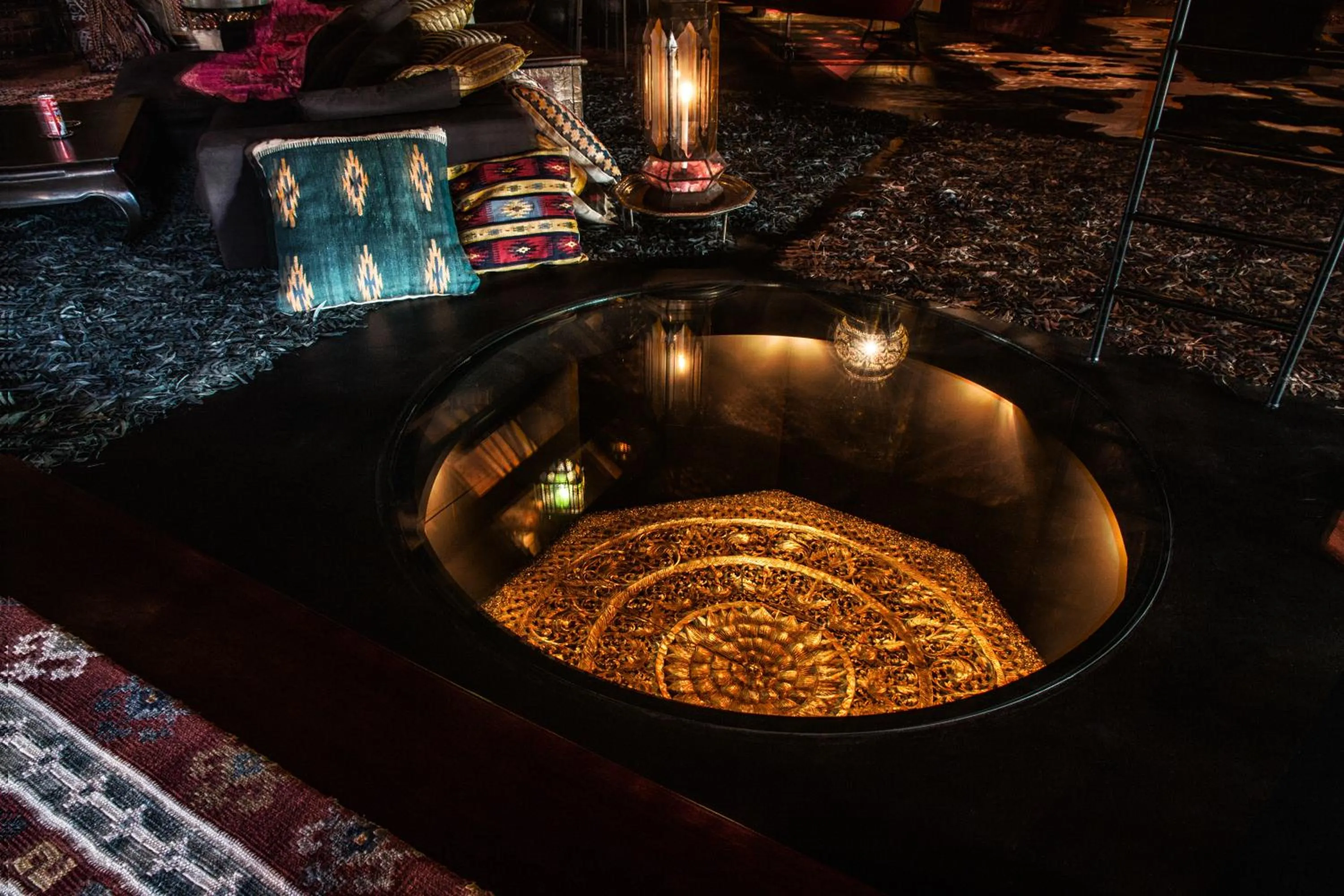 Other in Bijou Hotel / Love and Romance