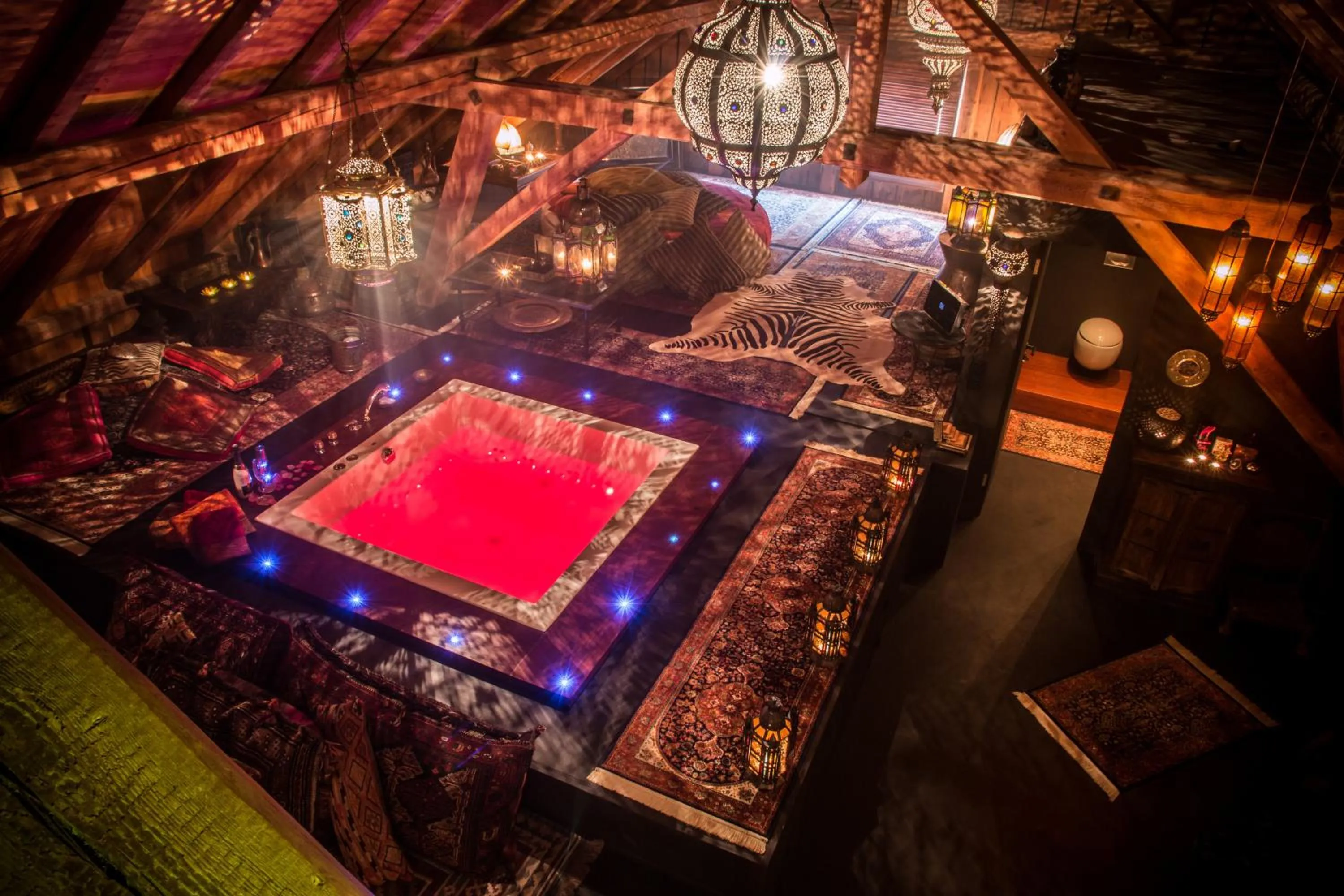 Bathroom in Bijou Hotel / Love and Romance