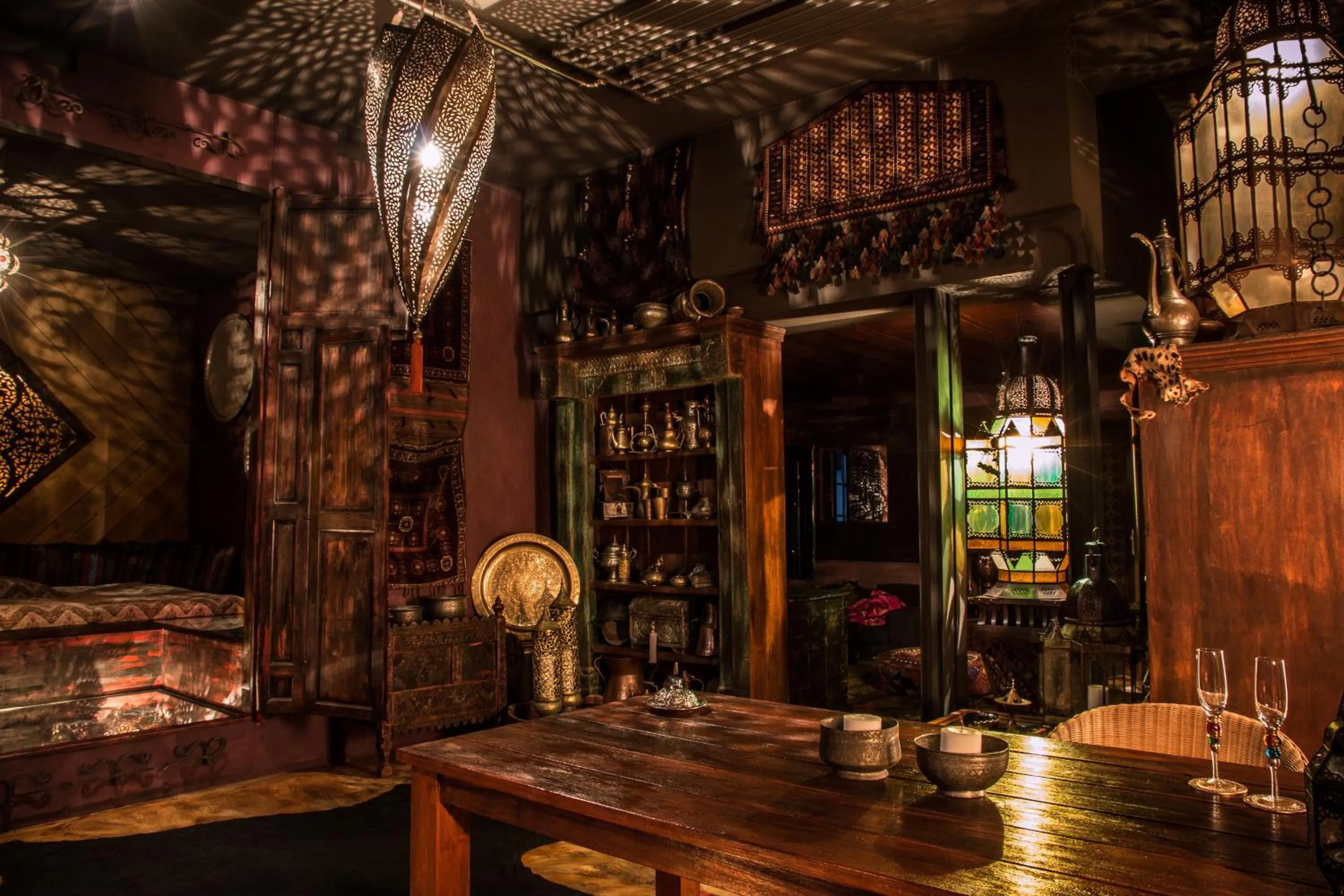 Decorative detail in Bijou Hotel / Love and Romance