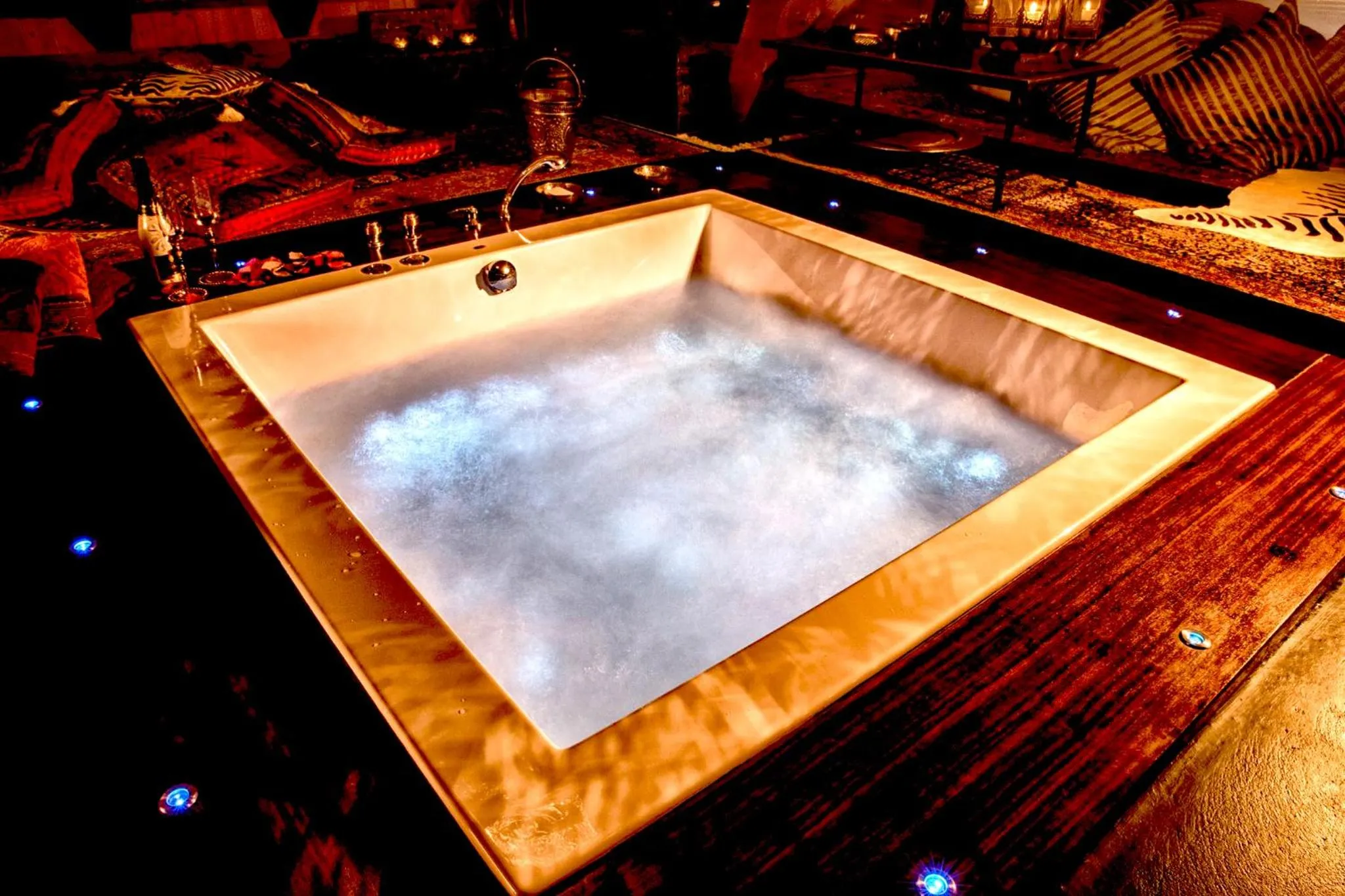 Decorative detail in Bijou Hotel / Love and Romance