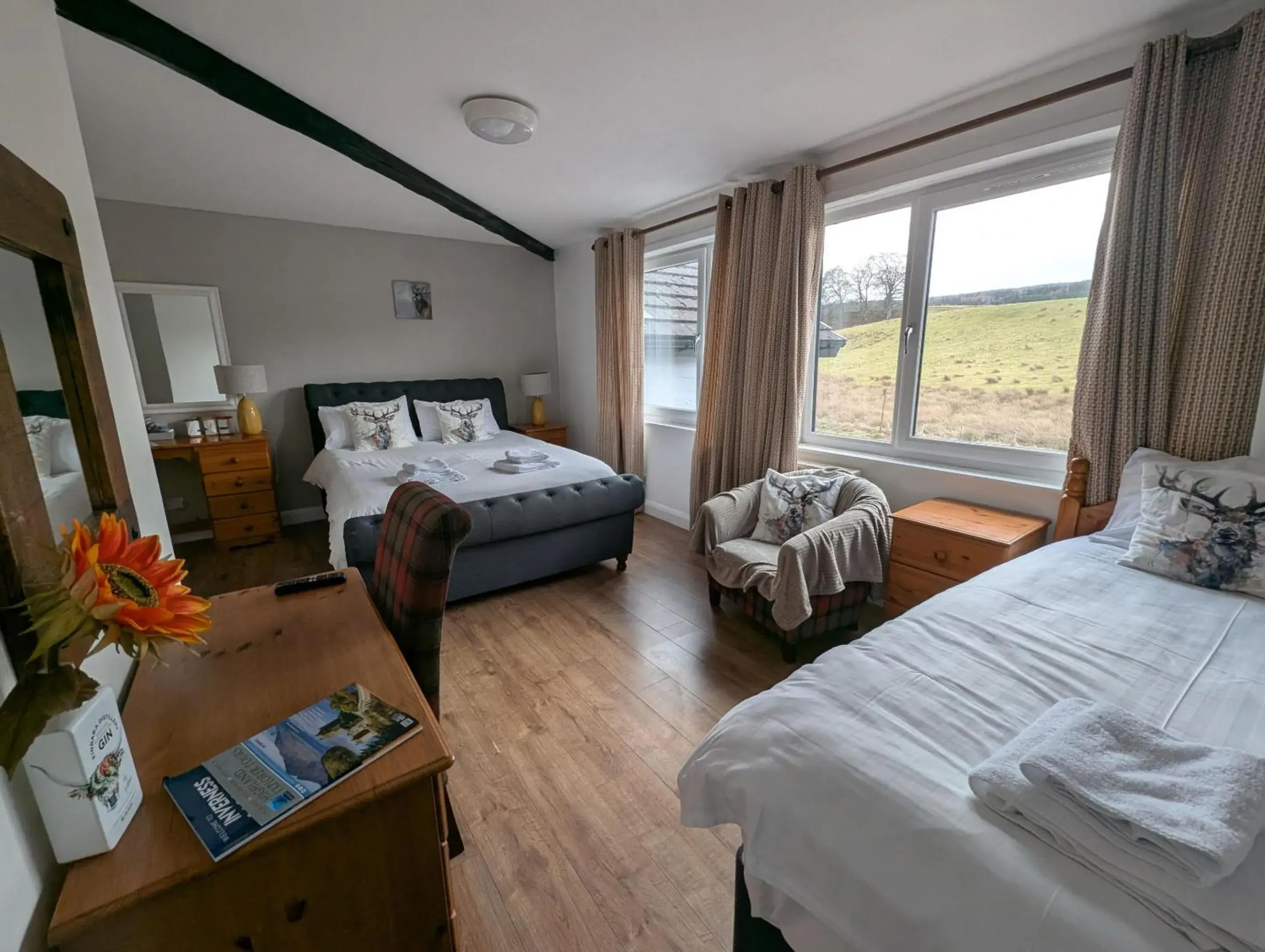 Bedroom, Bed in Old North Inn Hotel, Inverness Bedroom, Bed in Old North Inn Hotel, Inverness