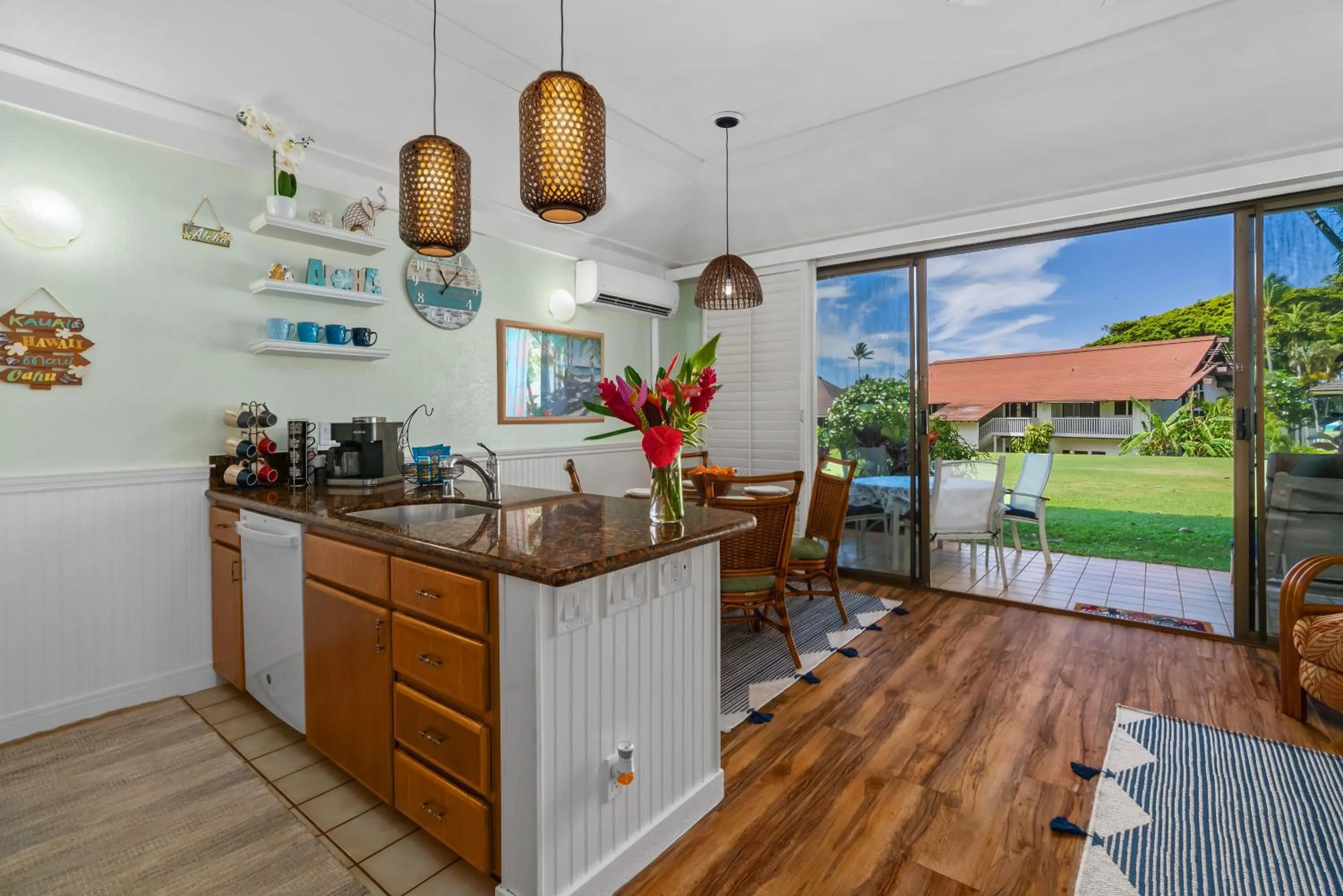 Quiet Kiahuna plantation , New Remodel with AC