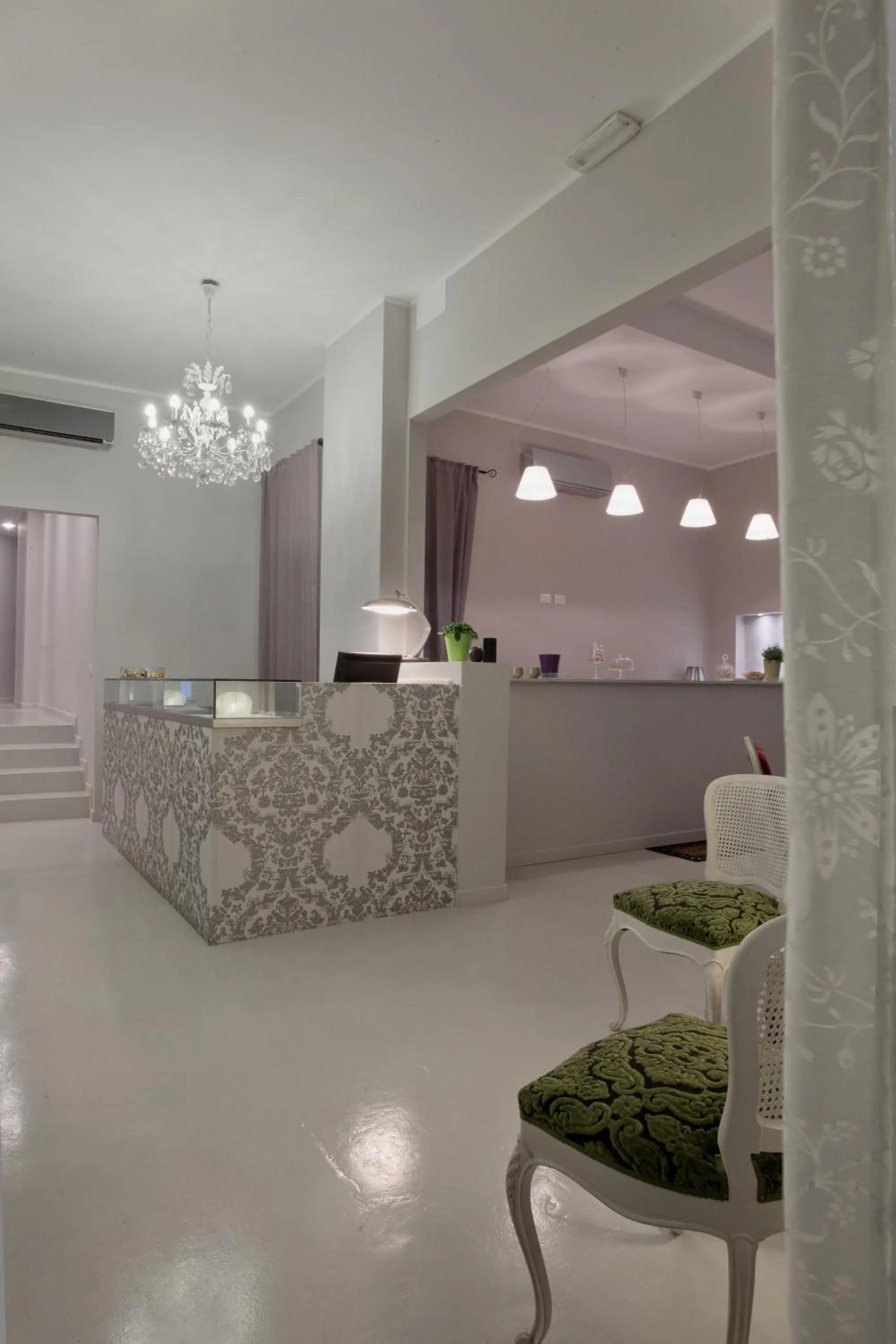 Lobby or reception in MA Hotel