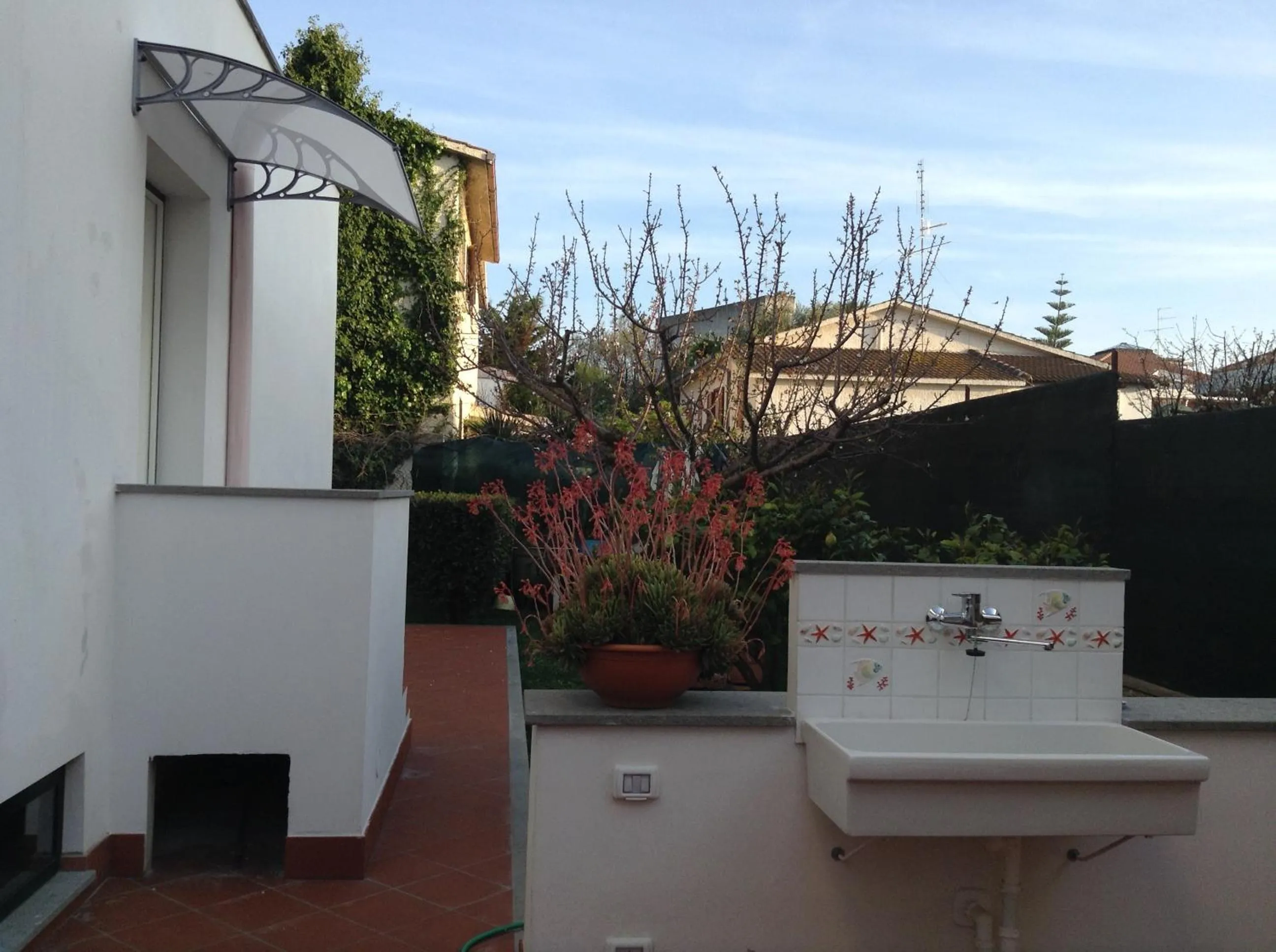 Facade/entrance in Acquamarina