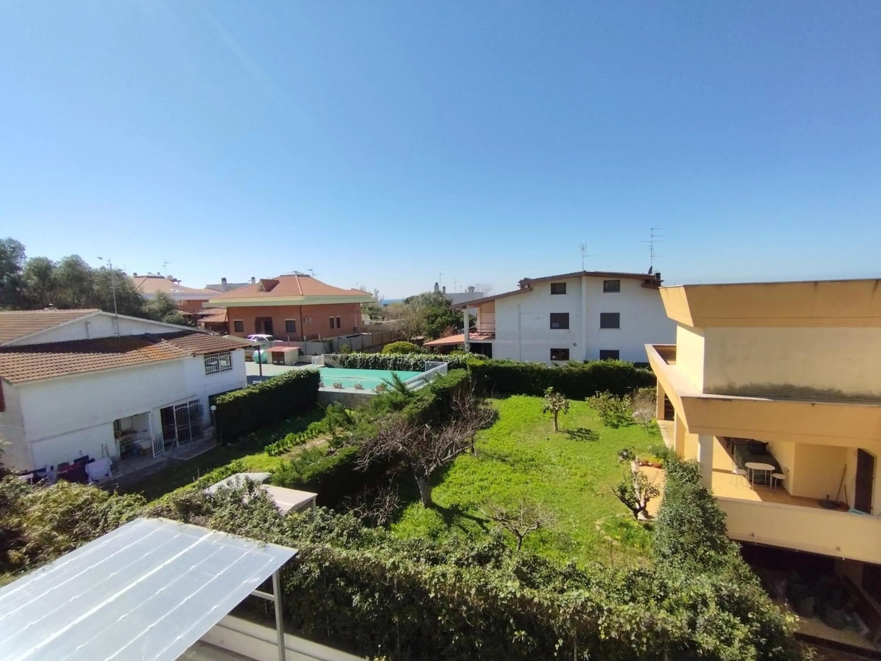 Bird's eye view in Acquamarina