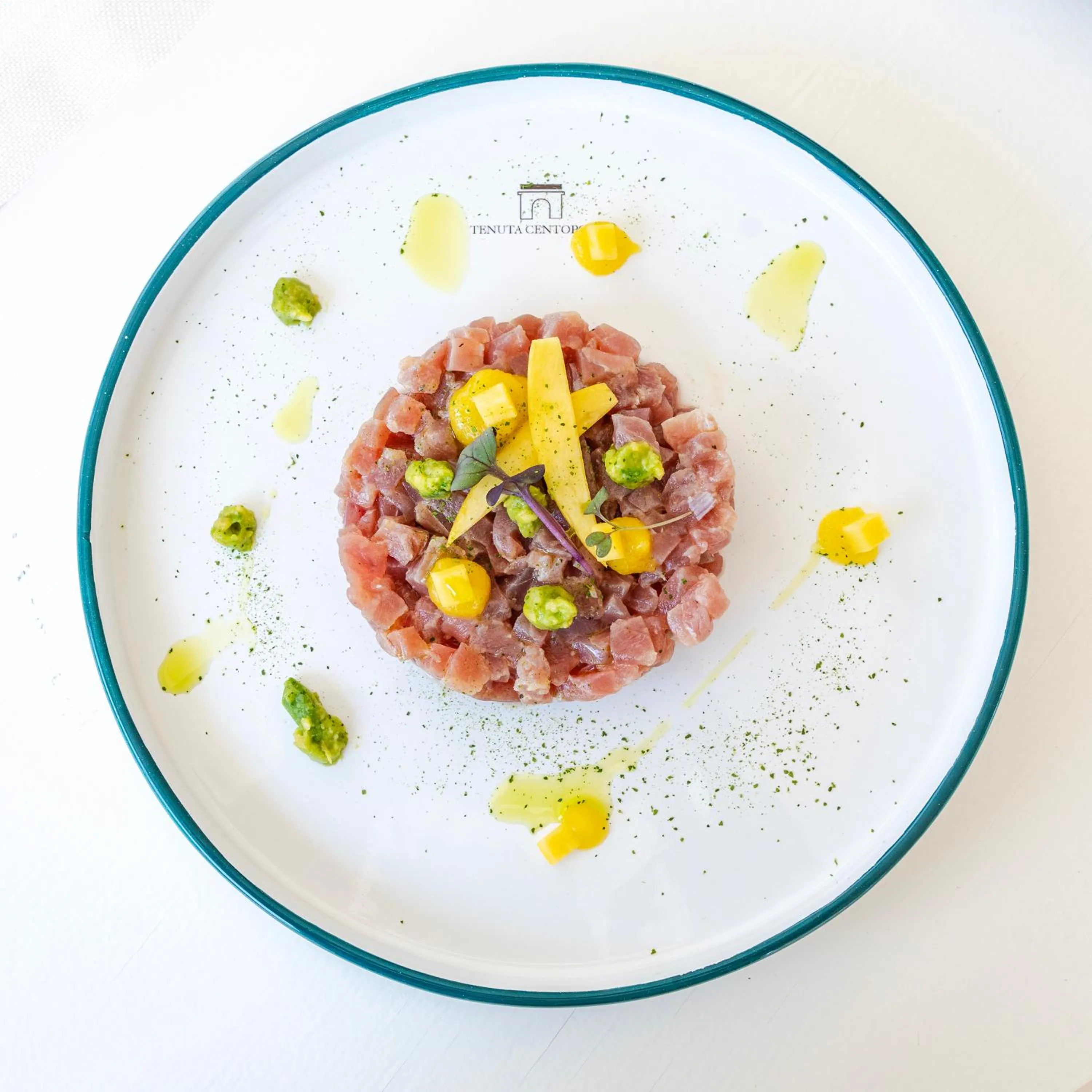 Decorative detail in Tenuta Centoporte