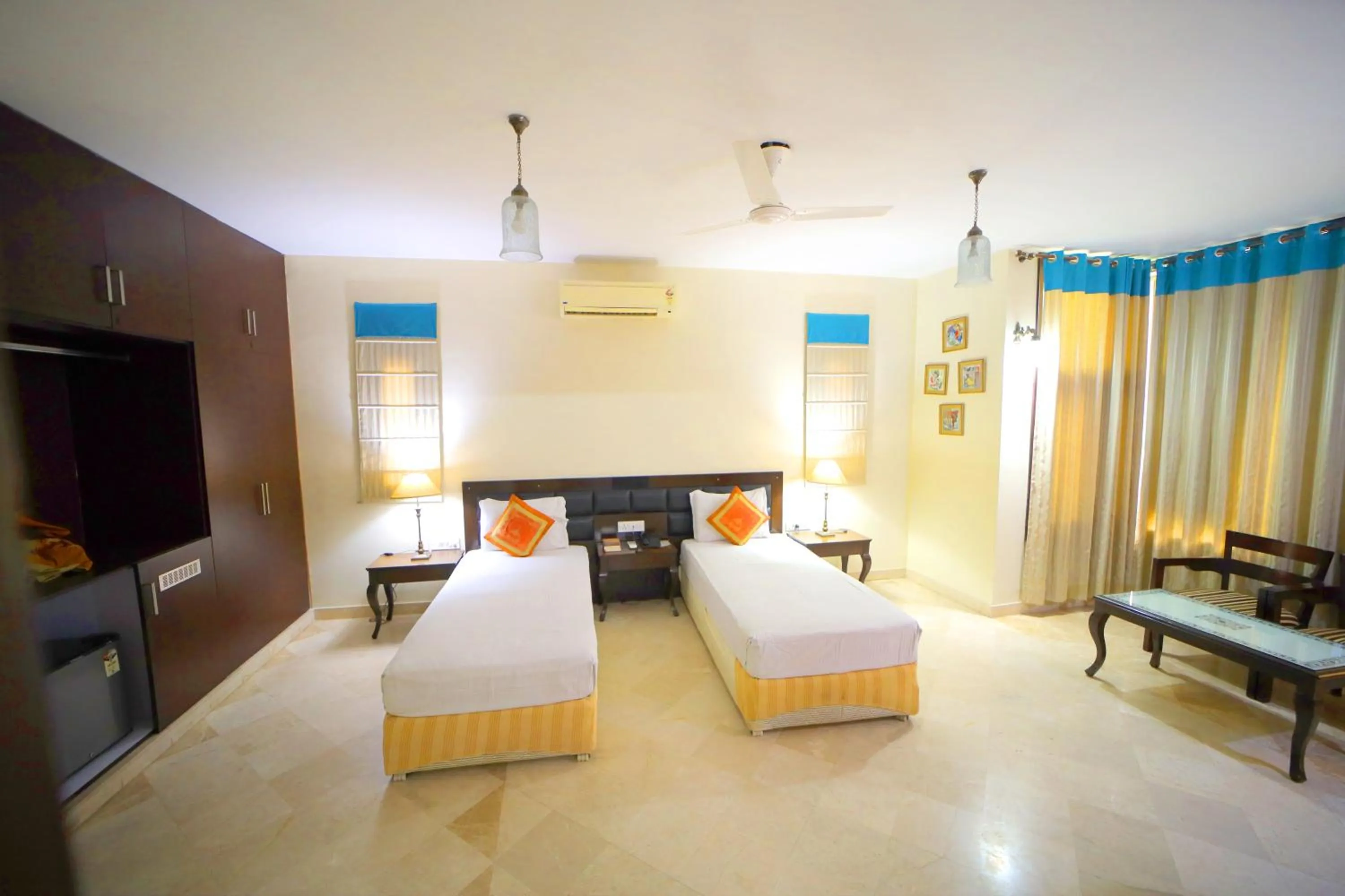 Bed in Bansi Home Stay