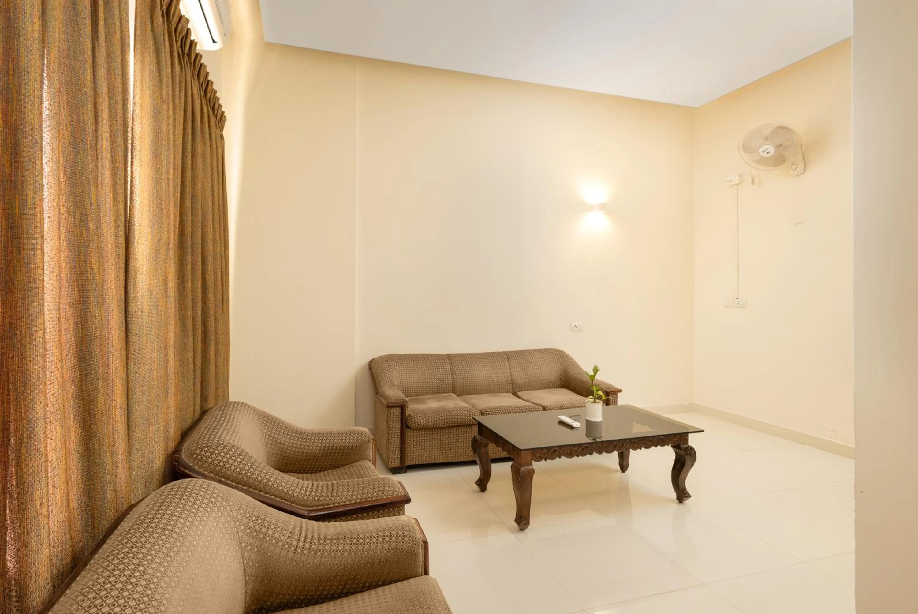 Living room in The Senate Hotel By Addon Group