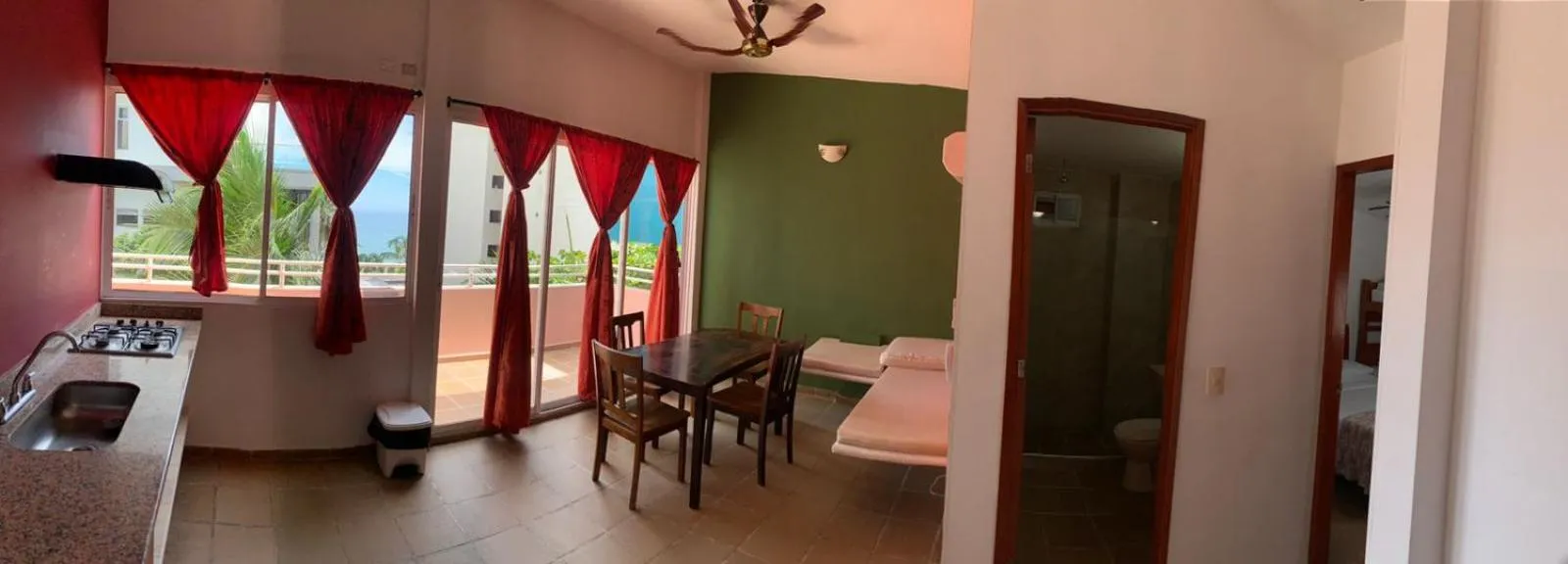 Bed in Hotel Bahia Plaza