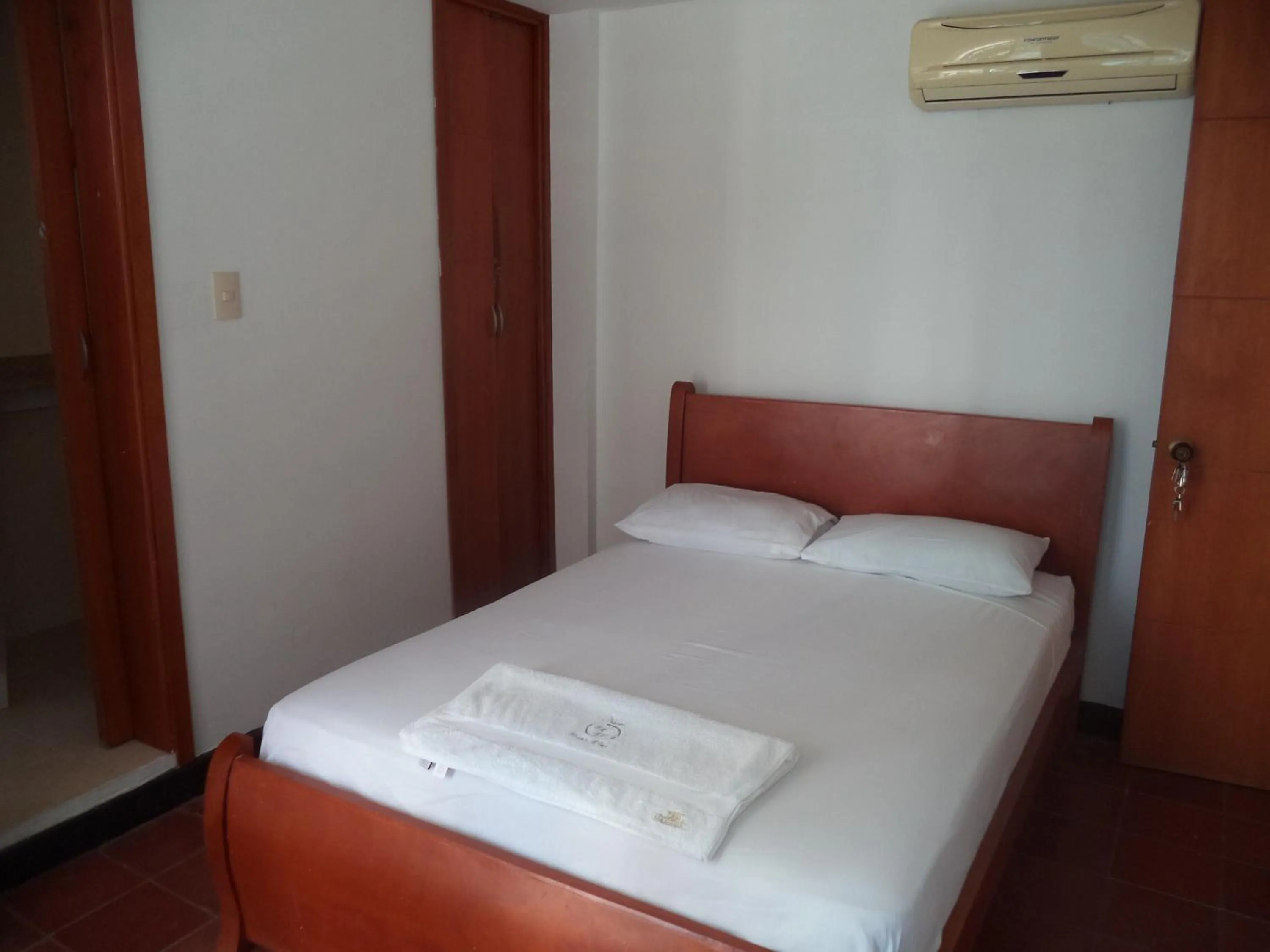 Bed in Hotel Bahia Plaza