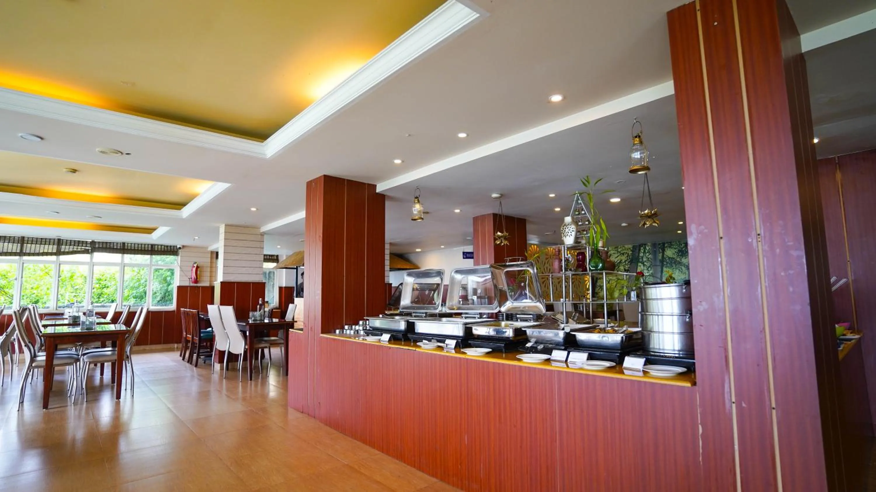 Buffet breakfast in Misty Mountain Resort