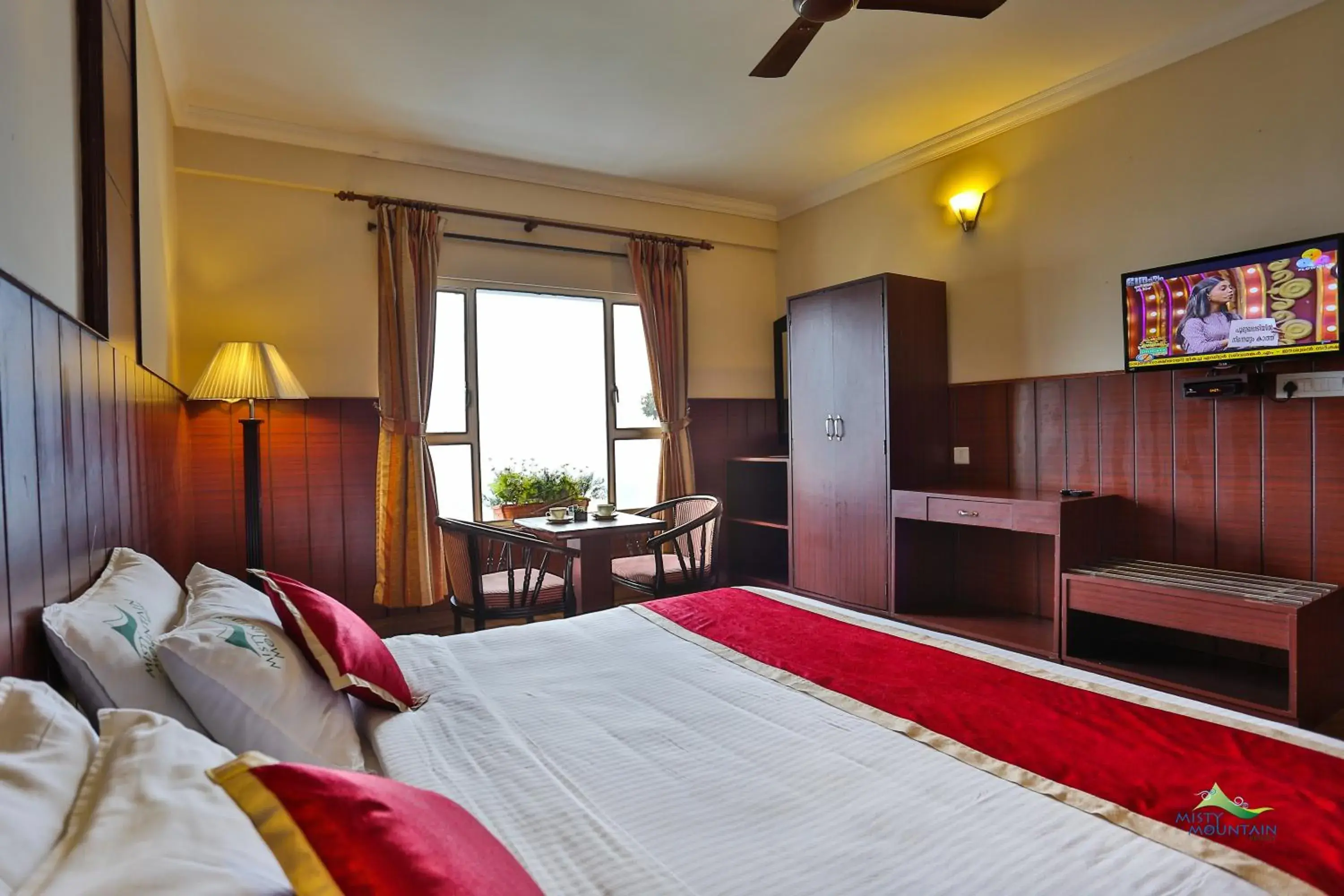 Double Room with Mountain View - single occupancy in Misty Mountain Resort Double Room with Mountain View - single occupancy in Misty Mountain Resort