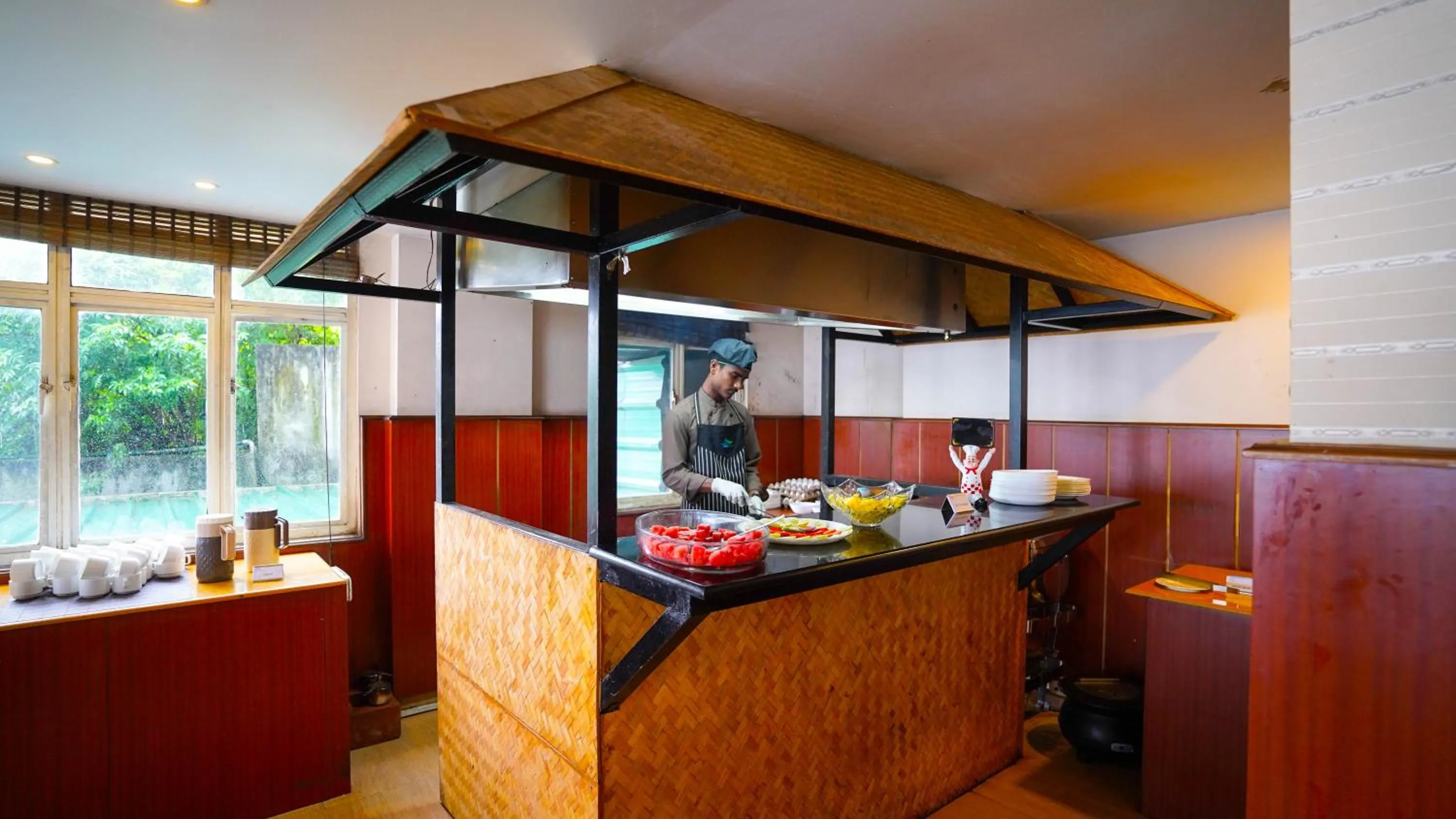 Buffet breakfast in Misty Mountain Resort