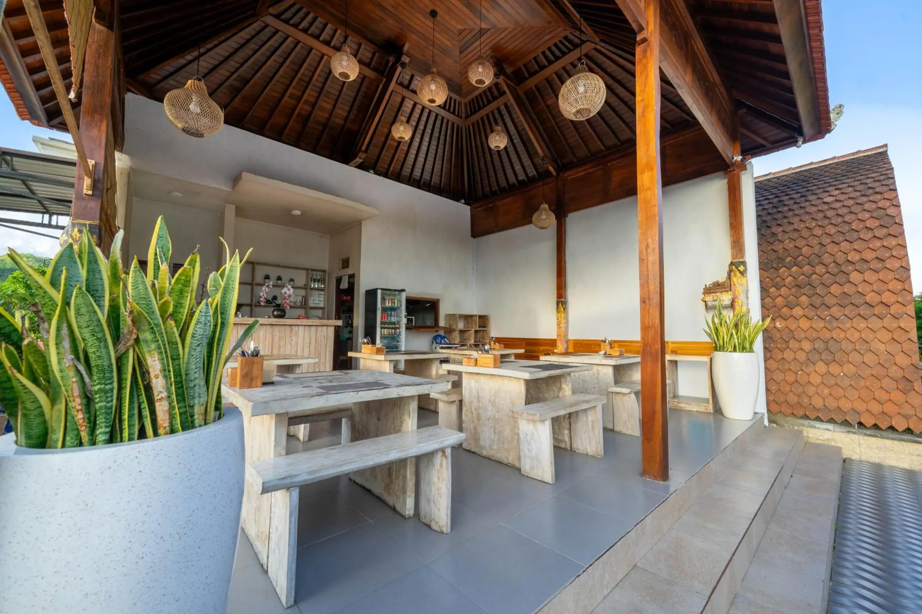 Restaurant/places to eat in Innora Jungle Resort And Spa Restaurant/places to eat in Innora Jungle Resort And Spa