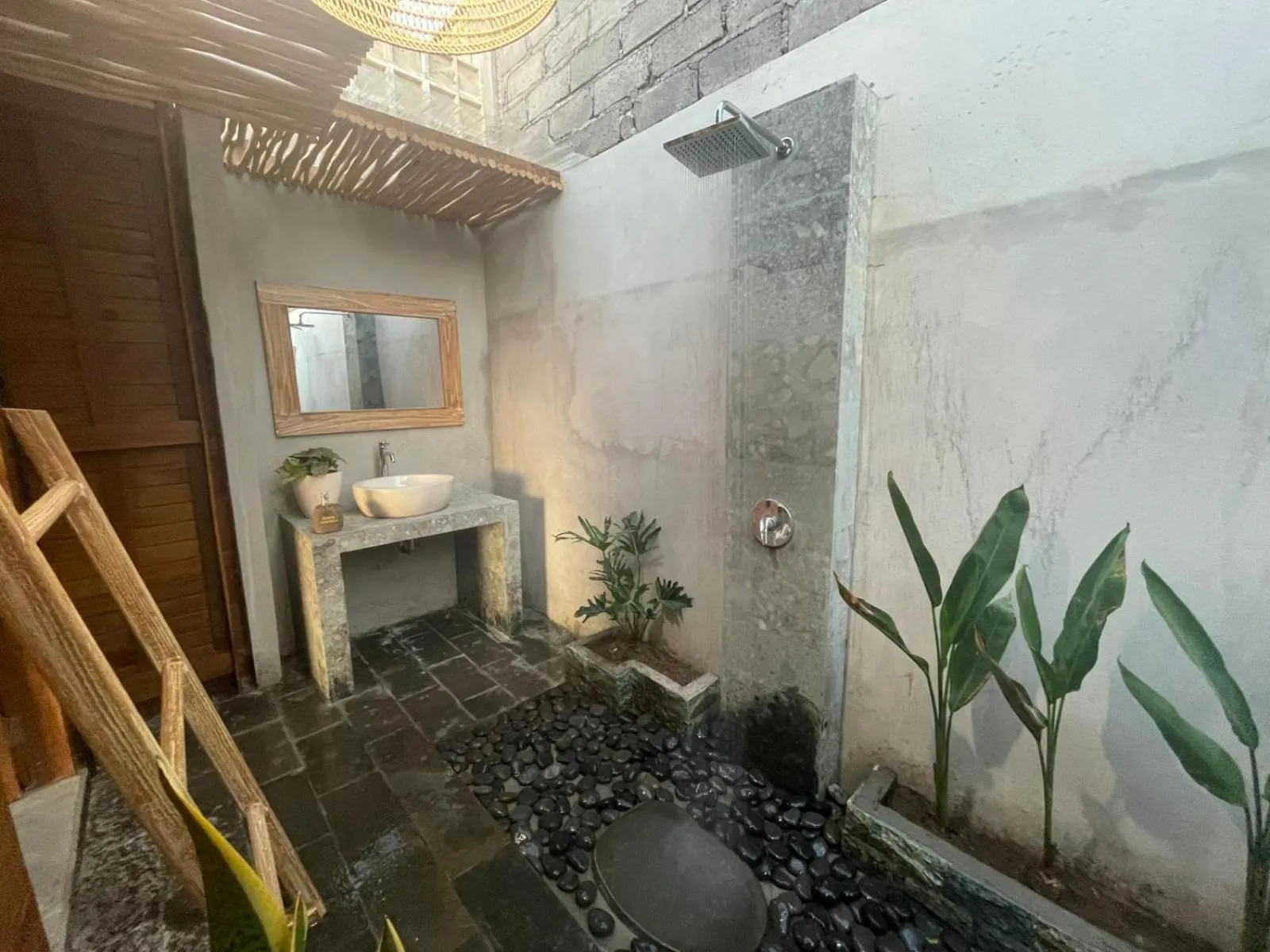 Bathroom in Innora Jungle Resort And Spa