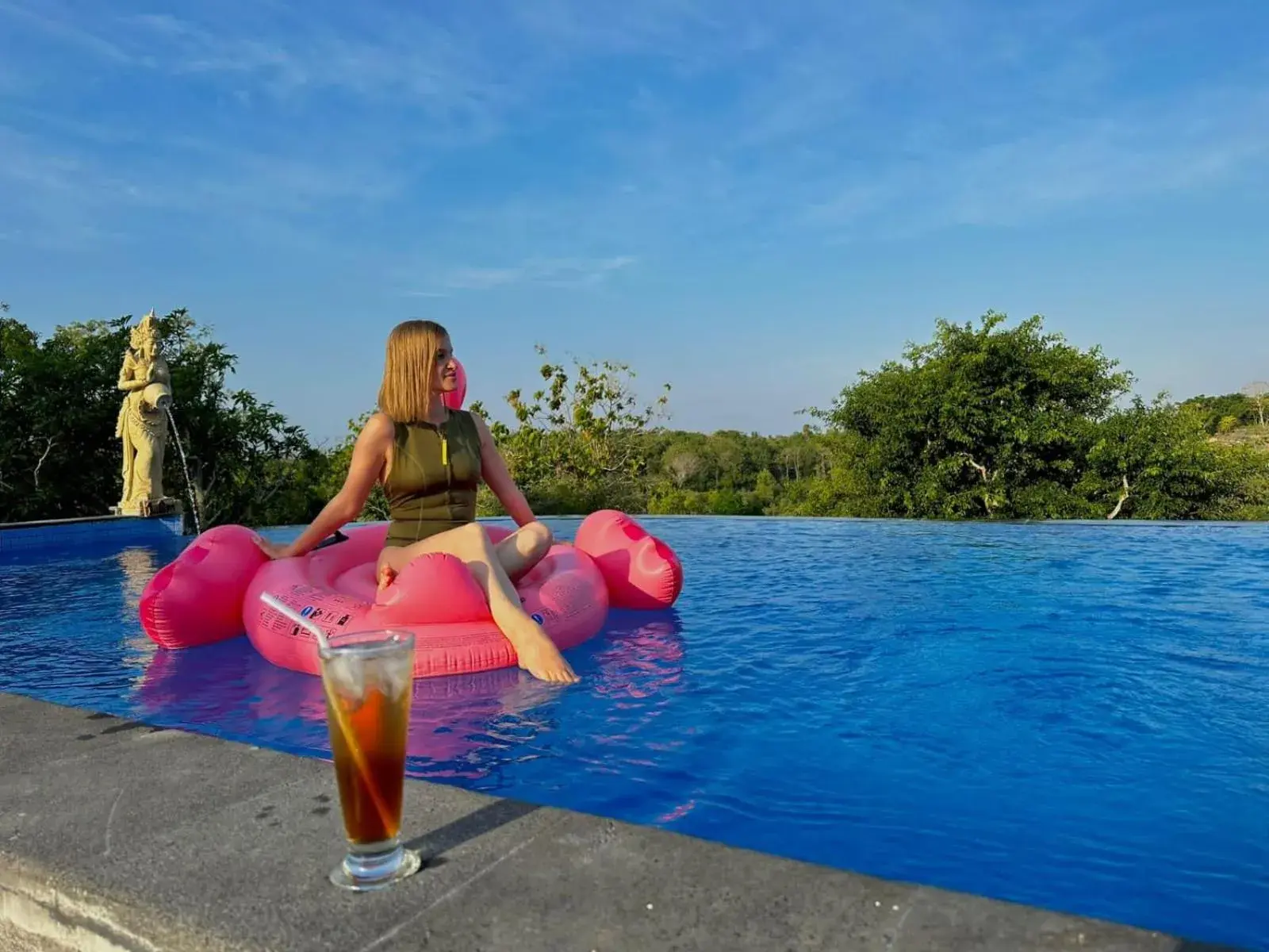 Swimming pool in Innora Jungle Resort And Spa Swimming pool in Innora Jungle Resort And Spa