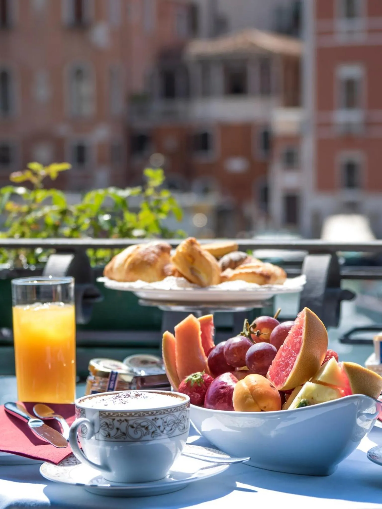 Breakfast in Hotel Palazzo Barbarigo Sul Canal Grande