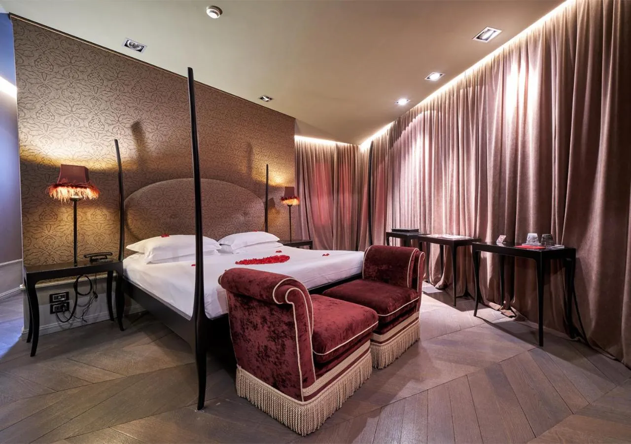 Bed in Hotel Palazzo Barbarigo Sul Canal Grande