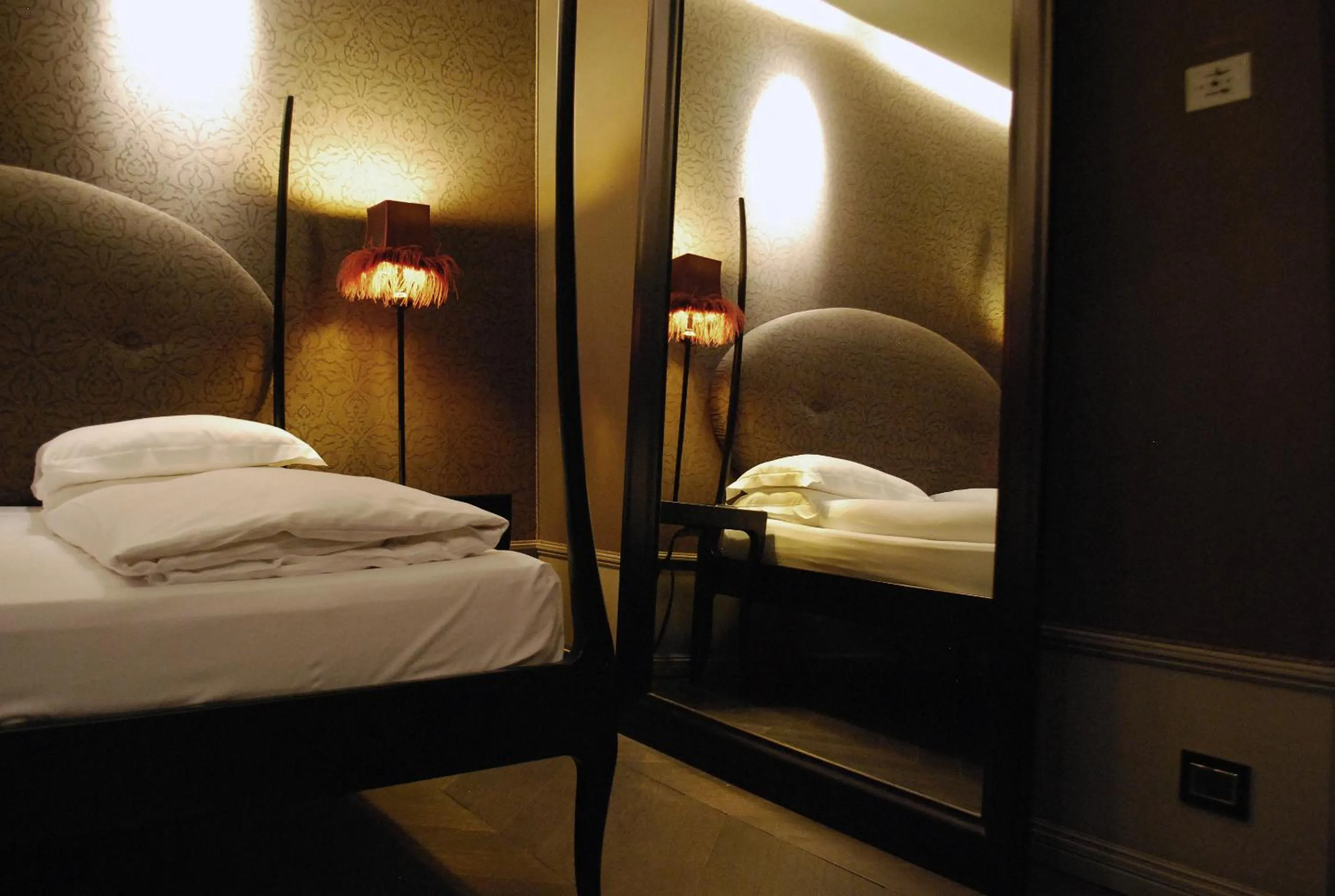 Photo of the whole room, Bed in Hotel Palazzo Barbarigo Sul Canal Grande