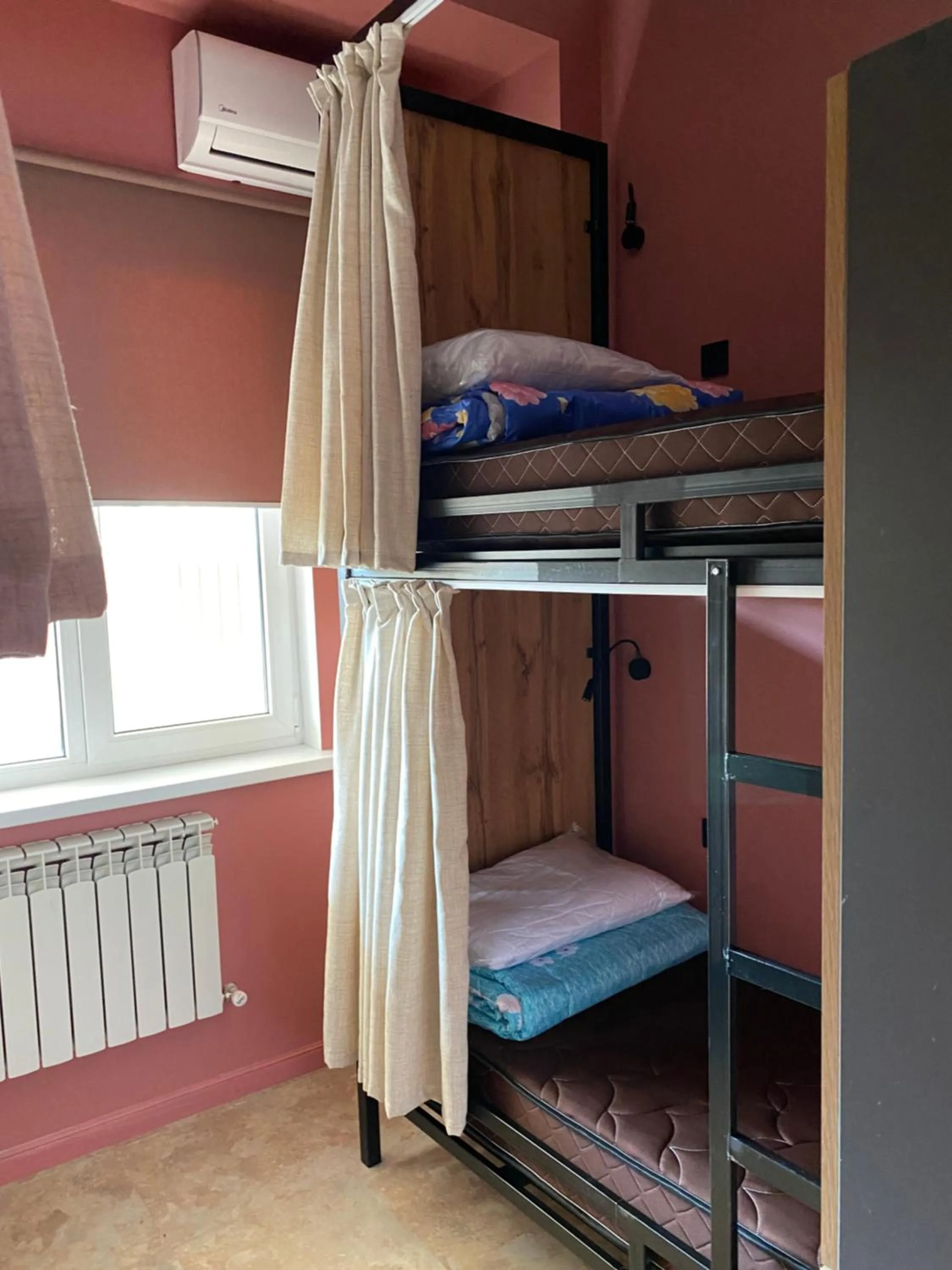 bunk bed, Bed in DOMA HOSTEL