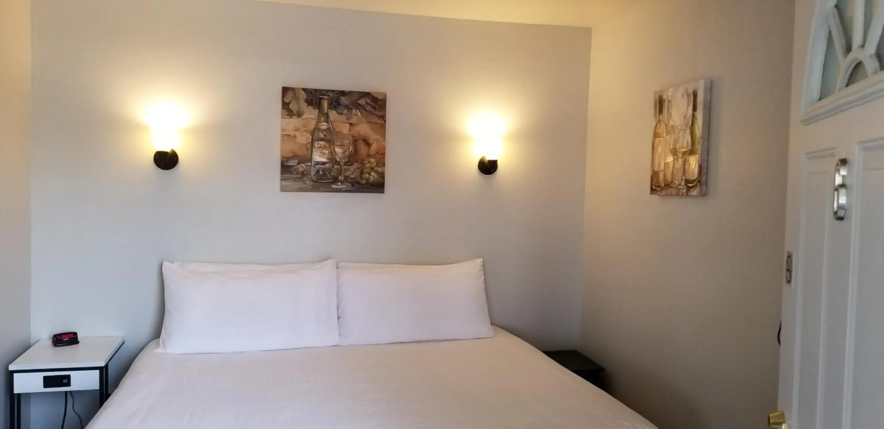 Single Room - single occupancy in Deep Water Inn Single Room - single occupancy in Deep Water Inn