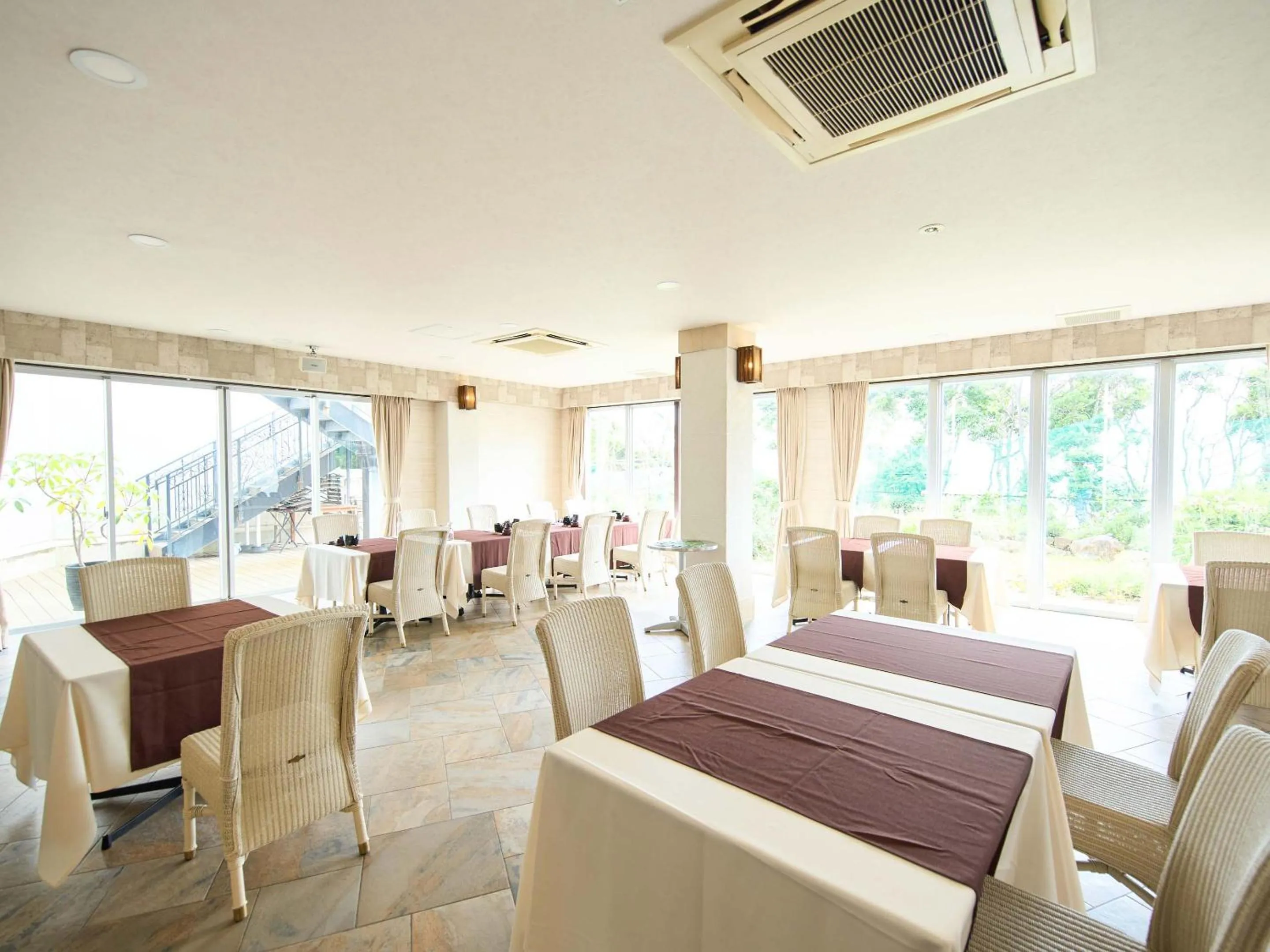 Restaurant/places to eat in Hotel Holistic Resort Wakayama
