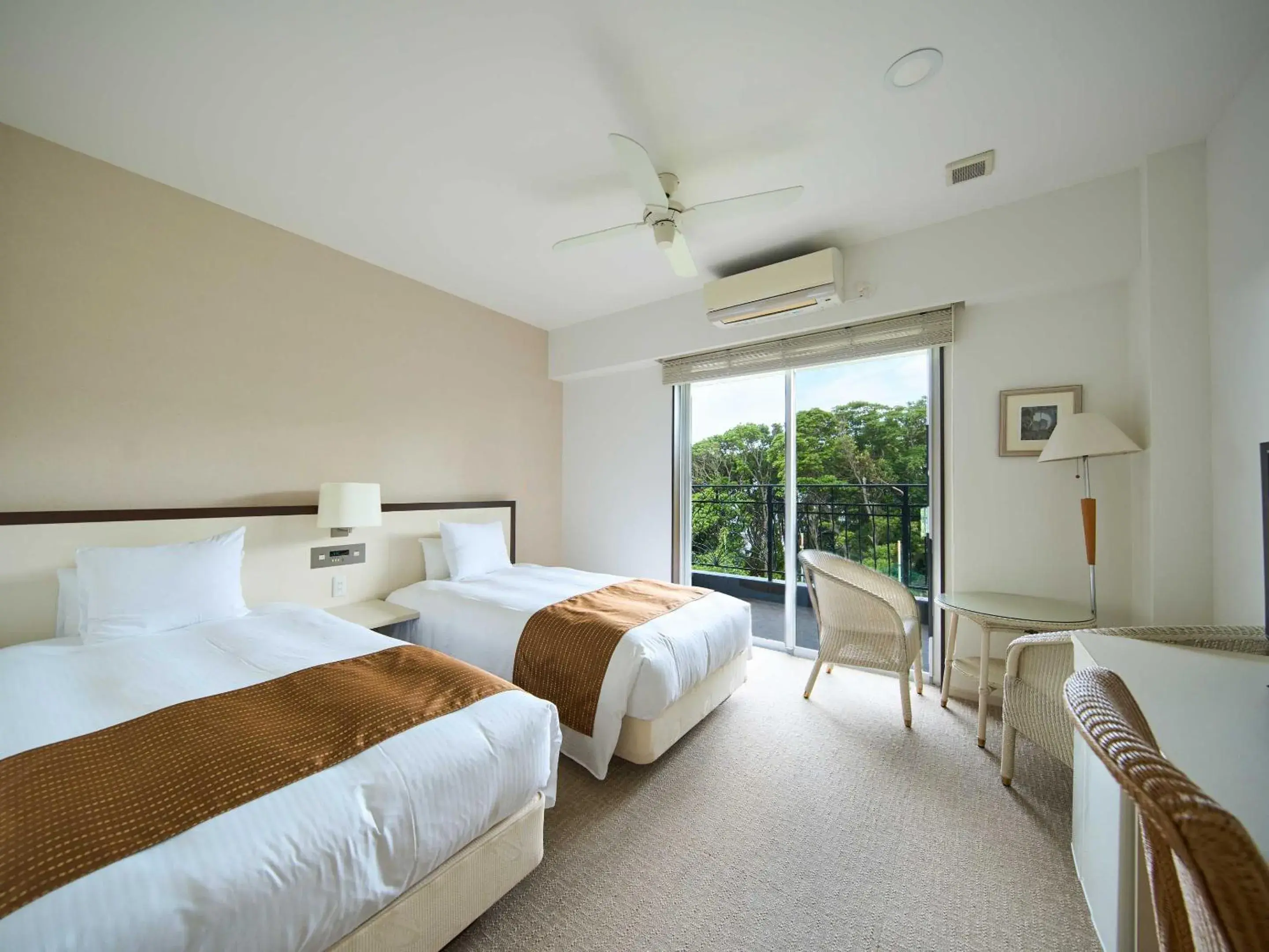 Standard Twin Room - single occupancy - Non-Smoking in Hotel Holistic Resort Wakayama Standard Twin Room - single occupancy - Non-Smoking in Hotel Holistic Resort Wakayama