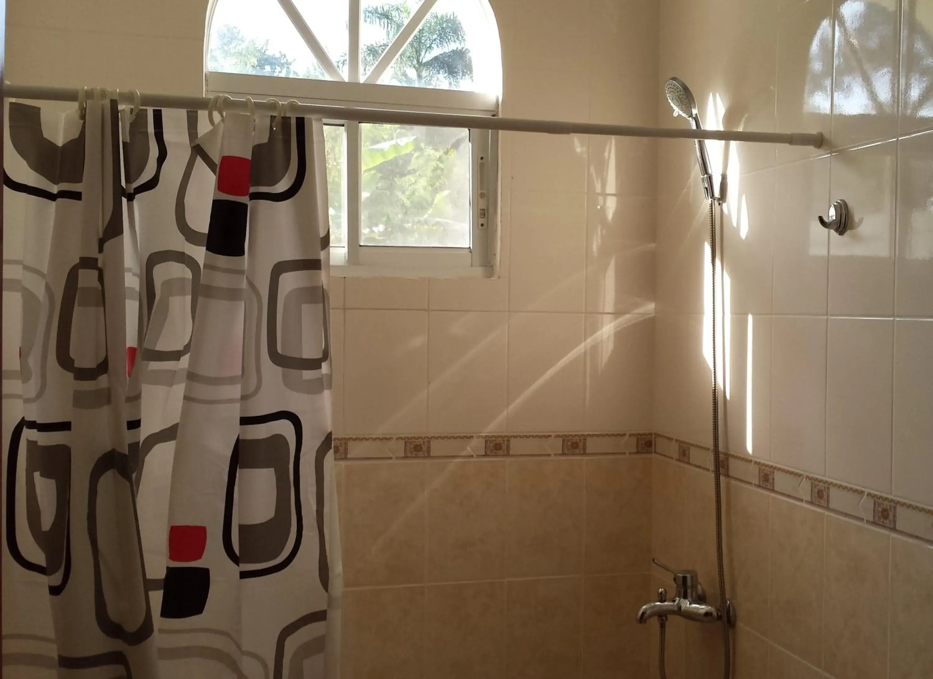 One-Bedroom Apartment with Air Conditioning in Costambar One-Bedroom Apartment with Air Conditioning in Costambar