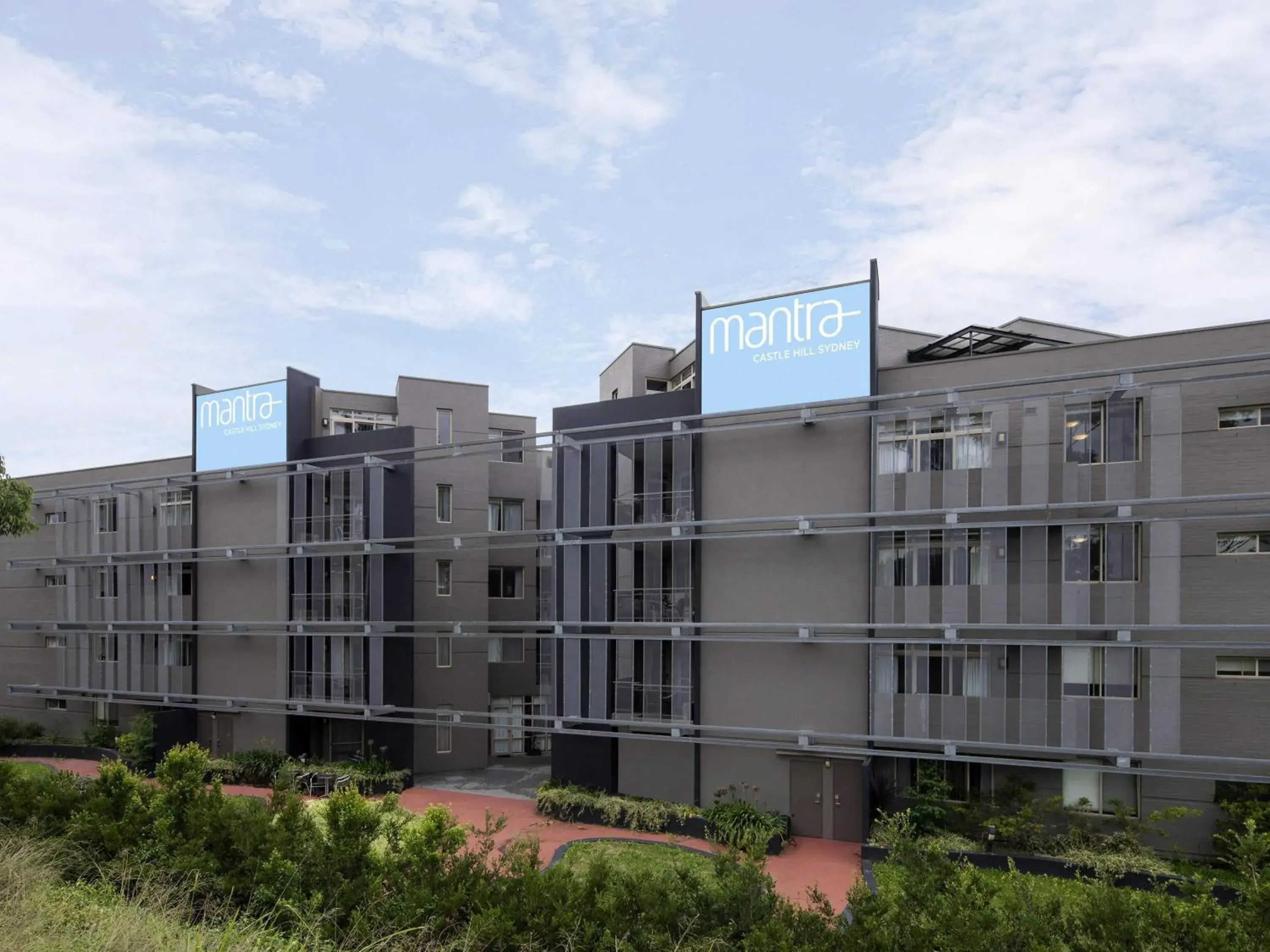 Property building in Mantra Castle Hill Sydney, an Accor Hotel Property building in Mantra Castle Hill Sydney, an Accor Hotel