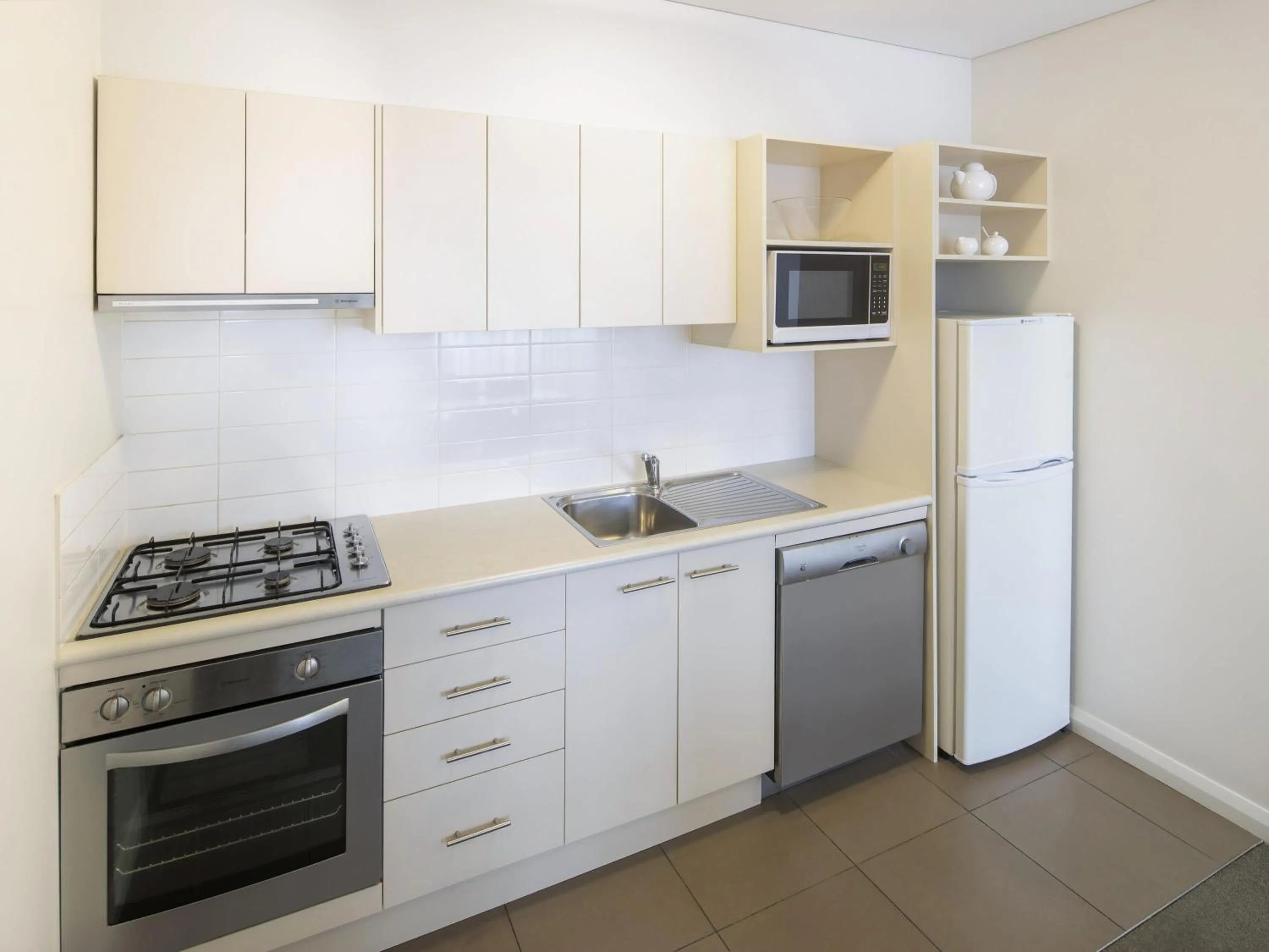 Bedroom in Mantra Castle Hill Sydney, an Accor Hotel