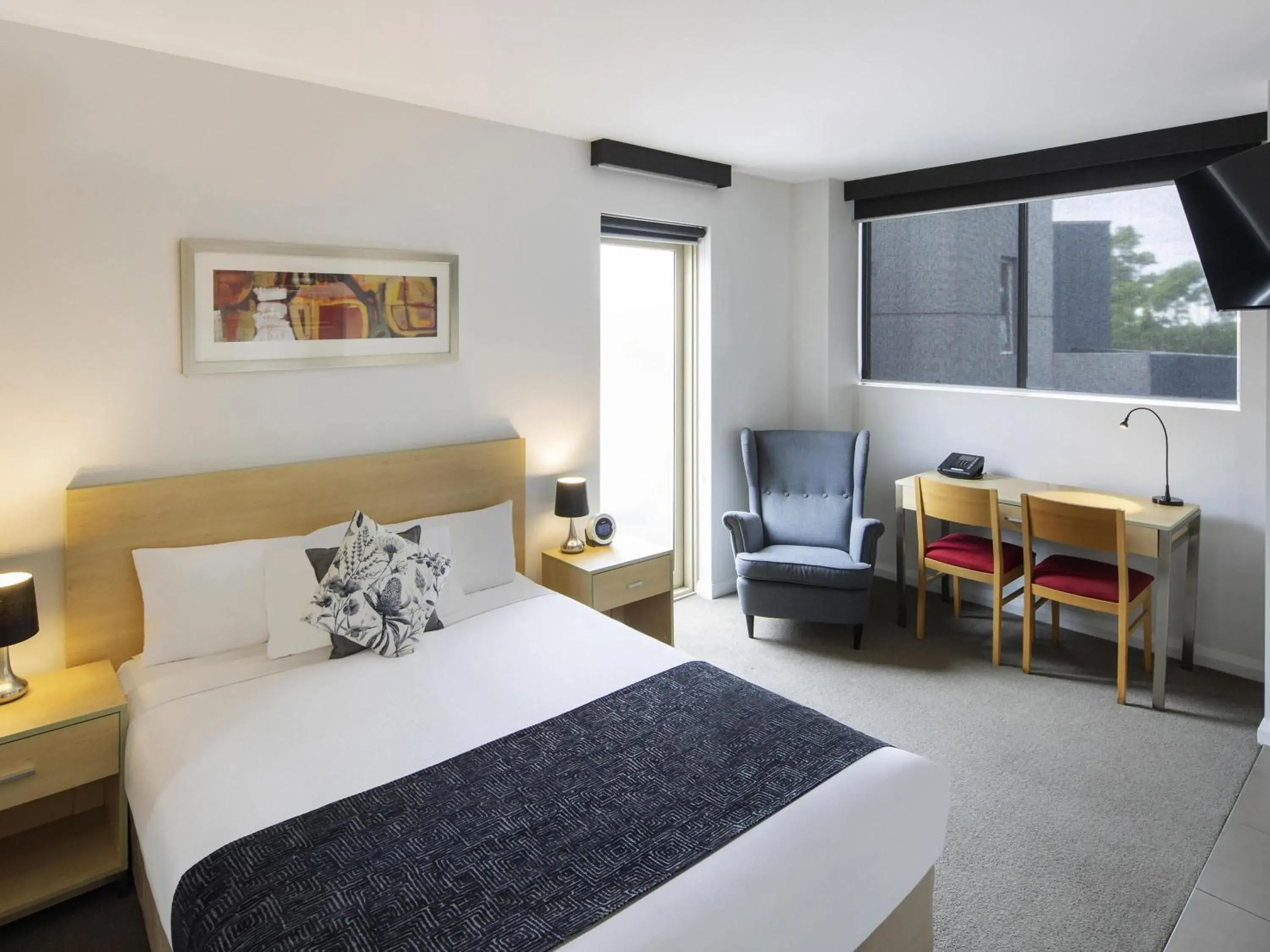 Bedroom, Bed in Mantra Castle Hill Sydney, an Accor Hotel Bedroom, Bed in Mantra Castle Hill Sydney, an Accor Hotel