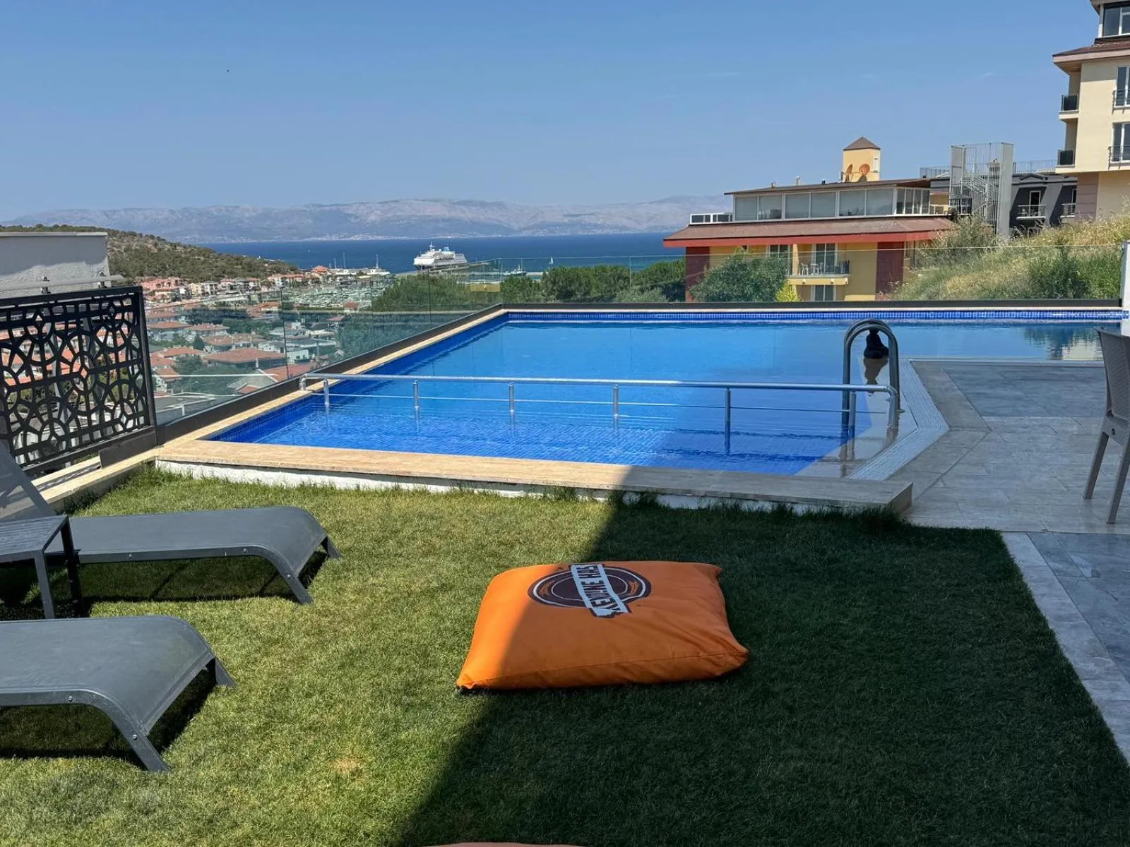 Swimming pool in Nova Butik Hotel Çeşme