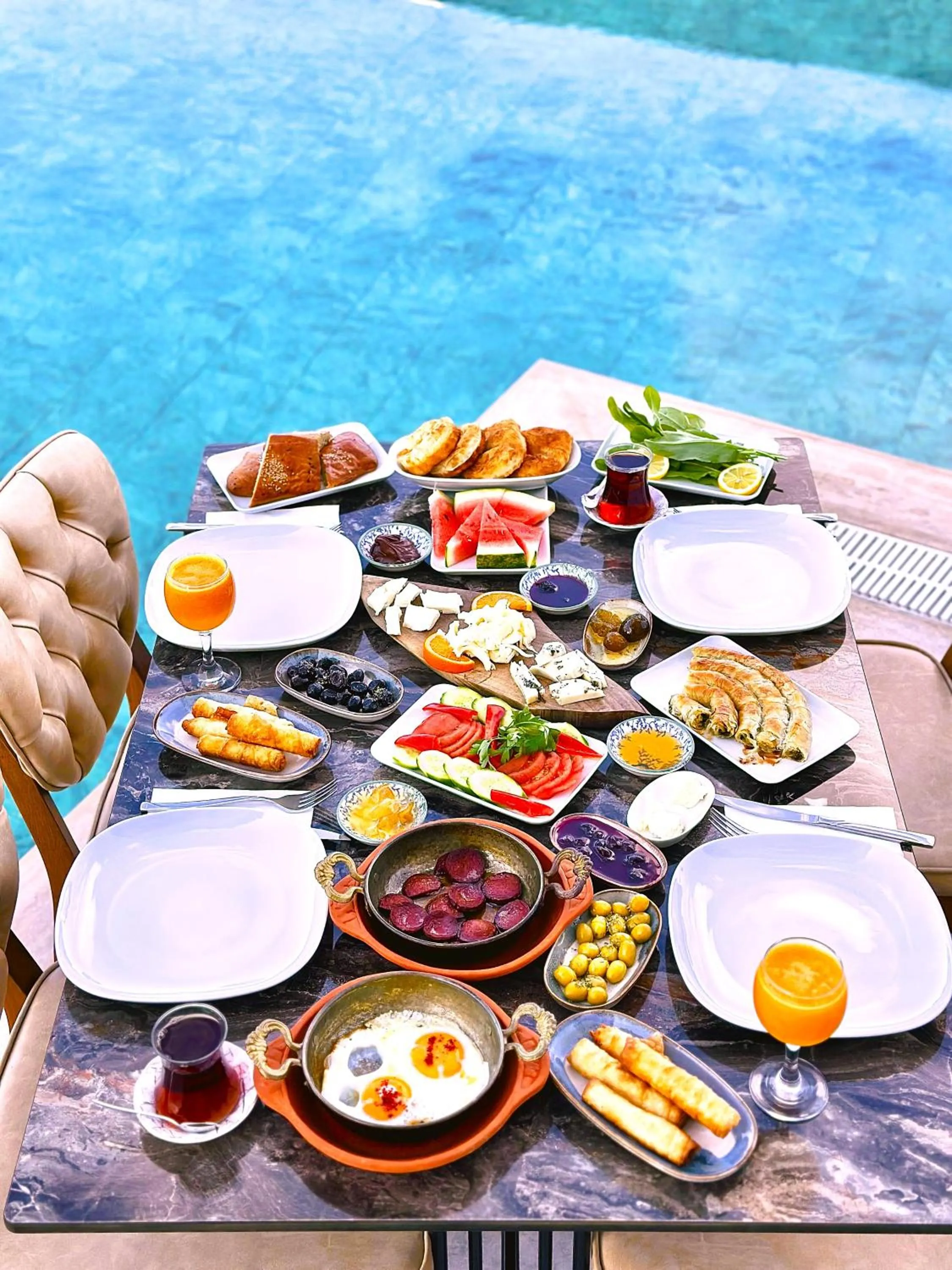 Food and drinks in Nova Butik Hotel Çeşme