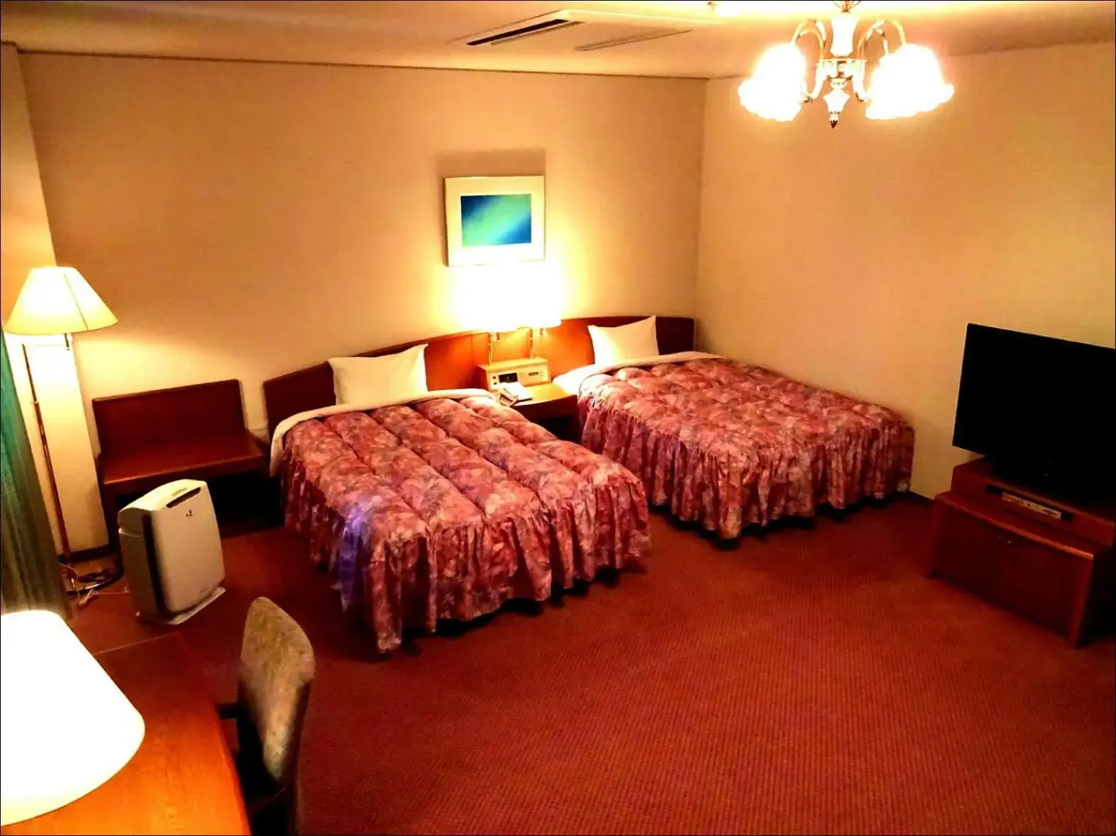 Photo of the whole room, Bed in Shingu UI Hotel Photo of the whole room, Bed in Shingu UI Hotel