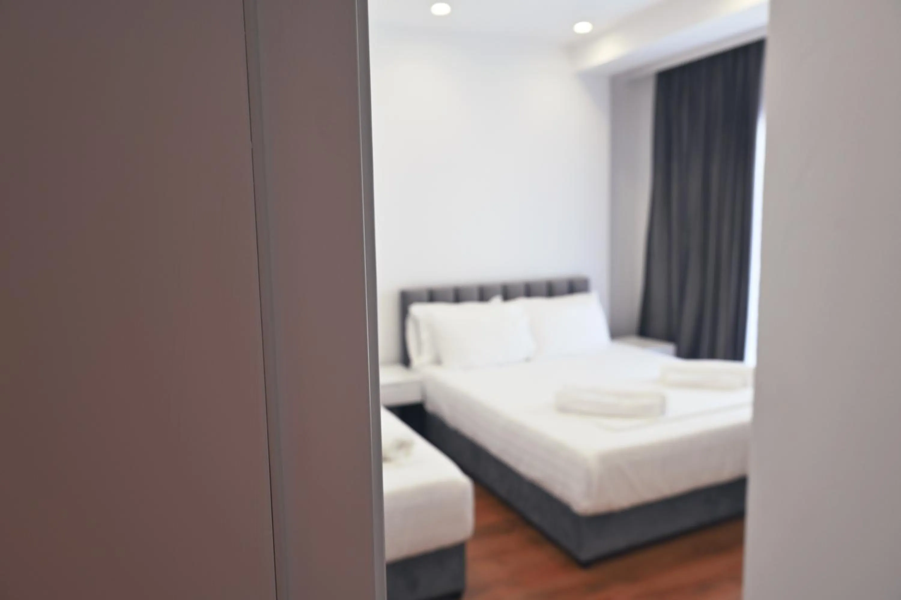 Bed in SEA & LAKE VIEW VILLA