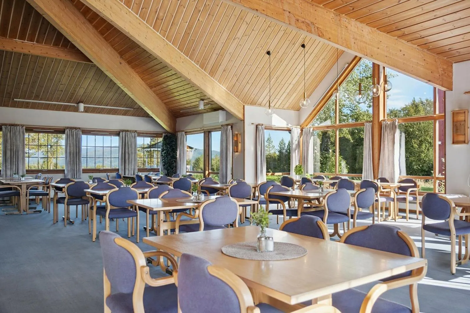 Restaurant/places to eat in Heia Gjestegård