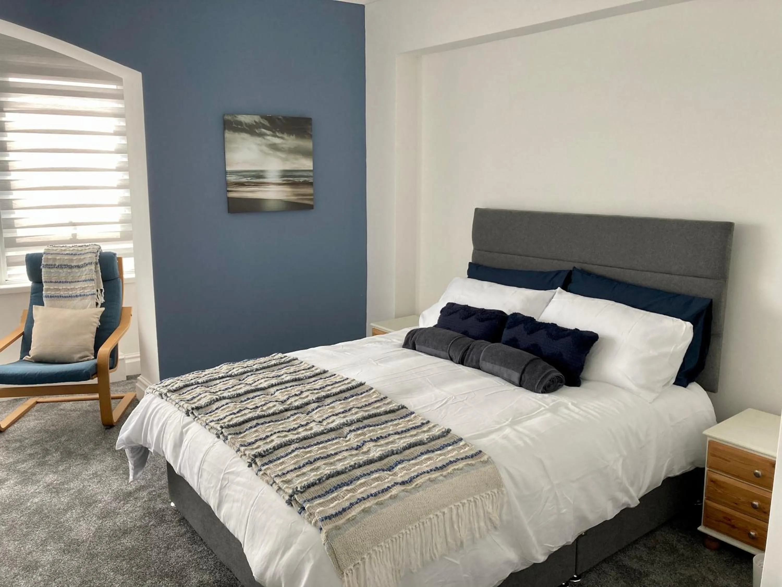 Bed in A wave from it all