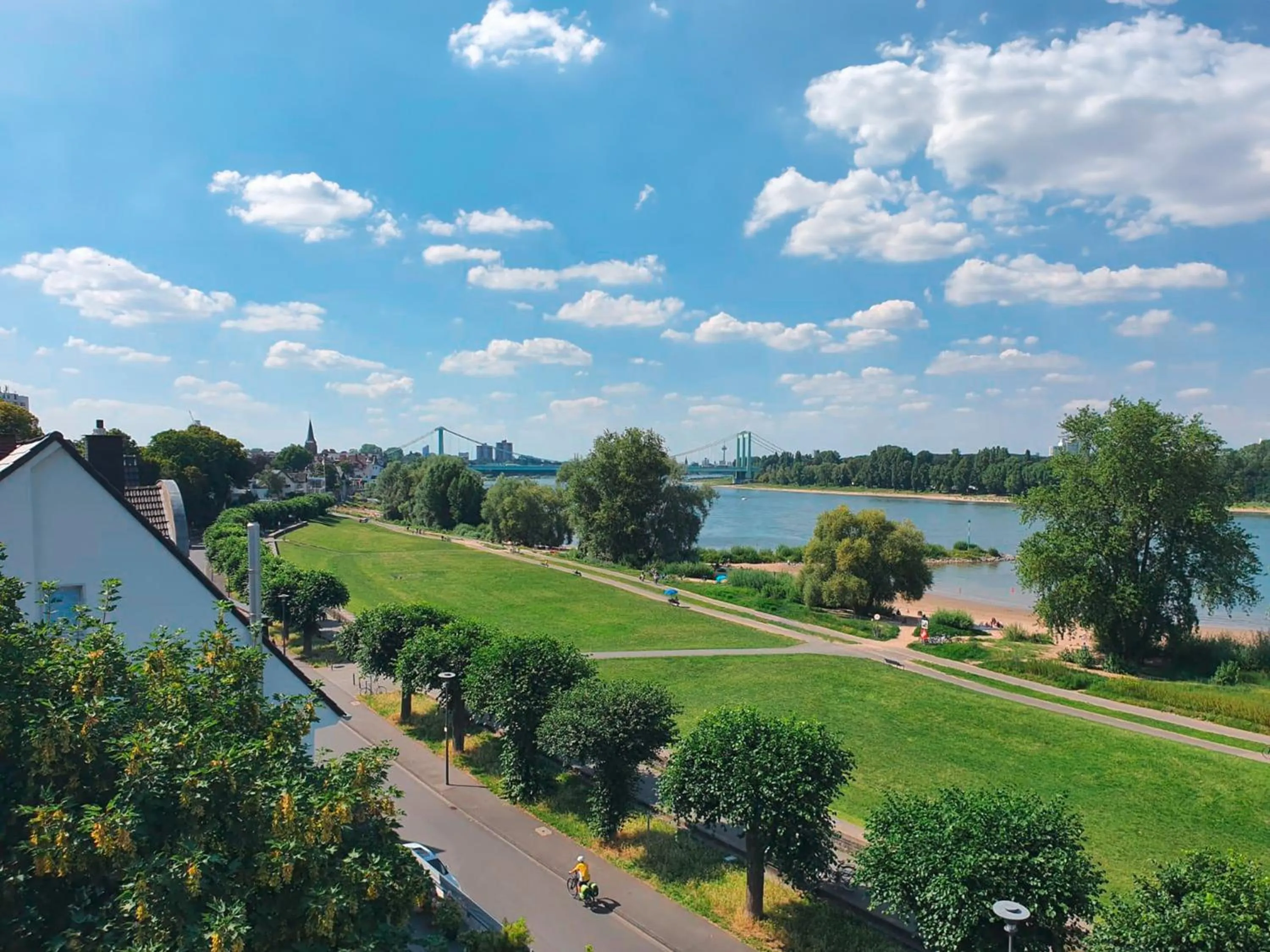 Property building in Villahotel Rheinblick