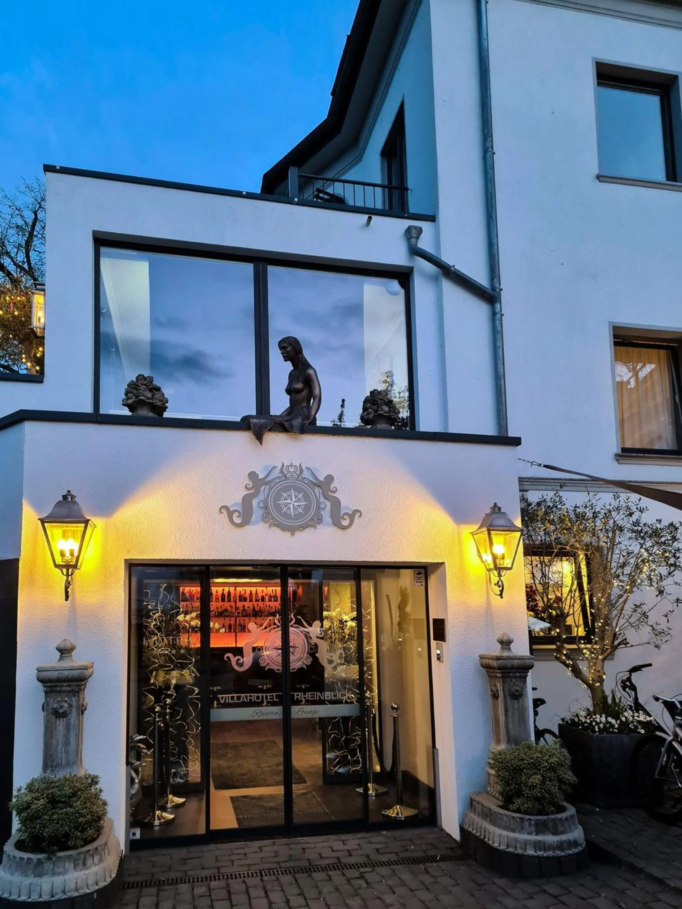 Facade/entrance in Villahotel Rheinblick