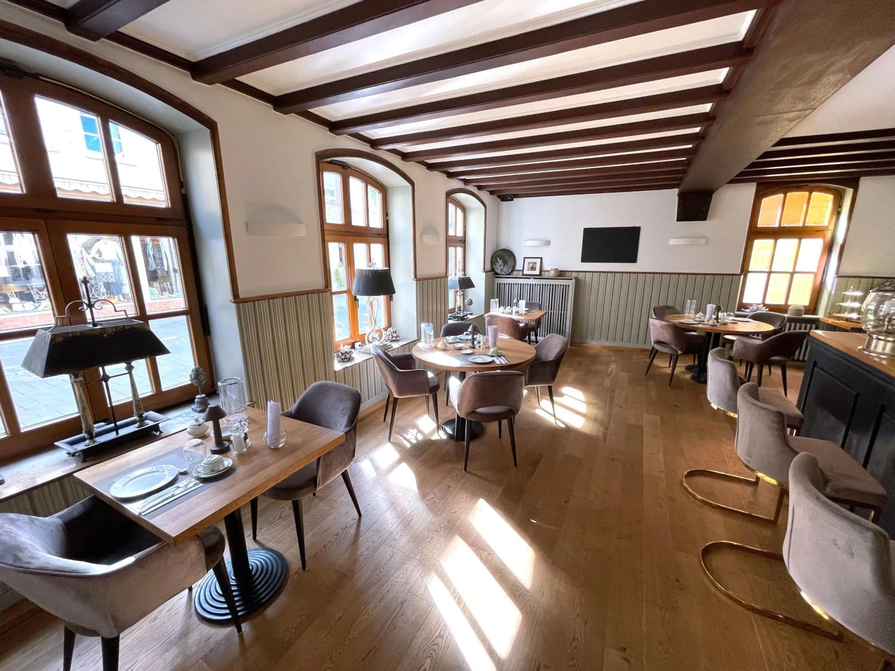 Restaurant/places to eat in Das Hotel Krone