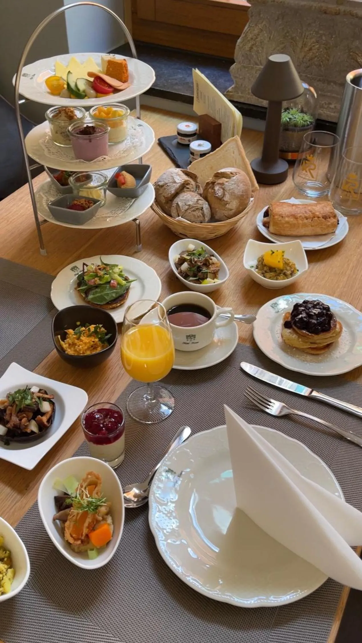 Food and drinks in Das Hotel Krone