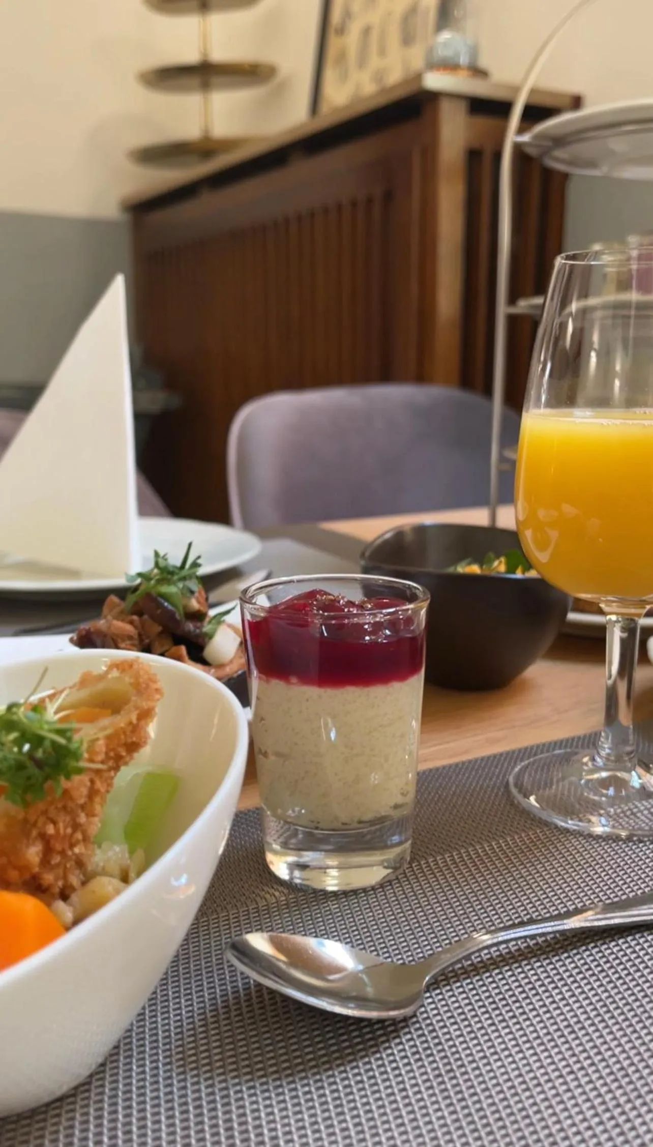 Food and drinks in Das Hotel Krone