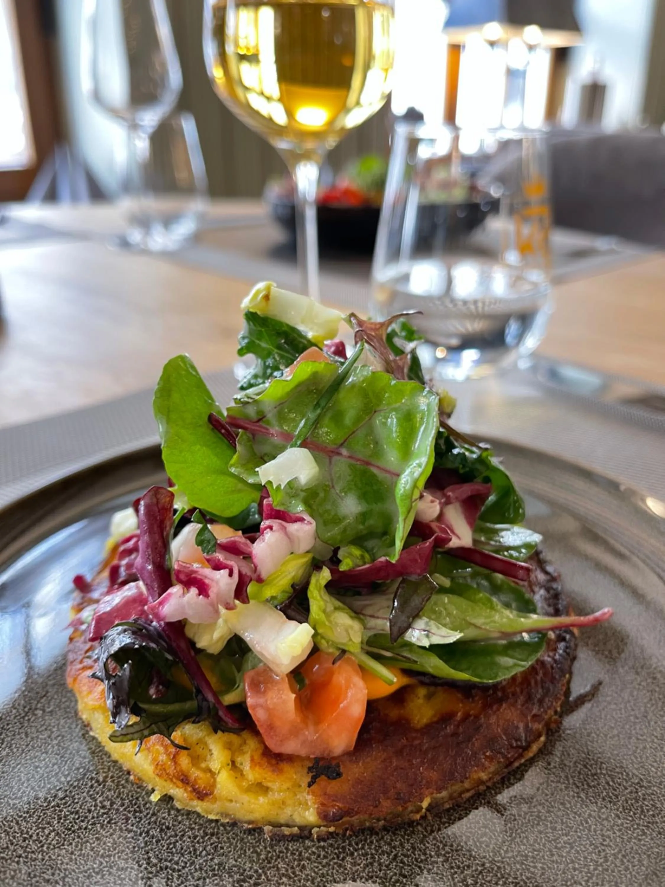 Food and drinks in Das Hotel Krone