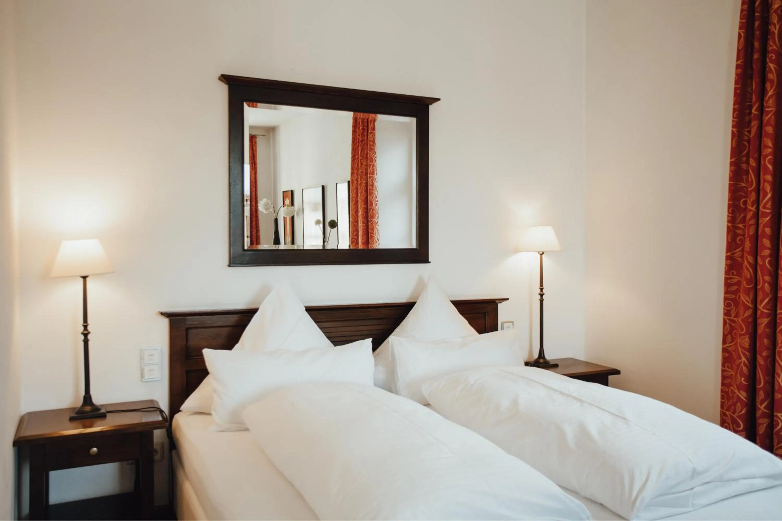 Photo of the whole room, Bed in Hotel "Alter Pfarrhof"