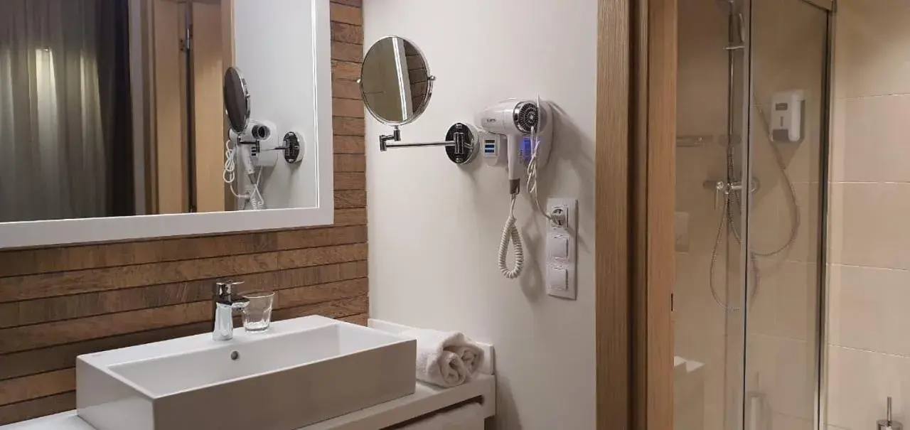 Double Room with Balcony in IBIRIS Double Room with Balcony in IBIRIS