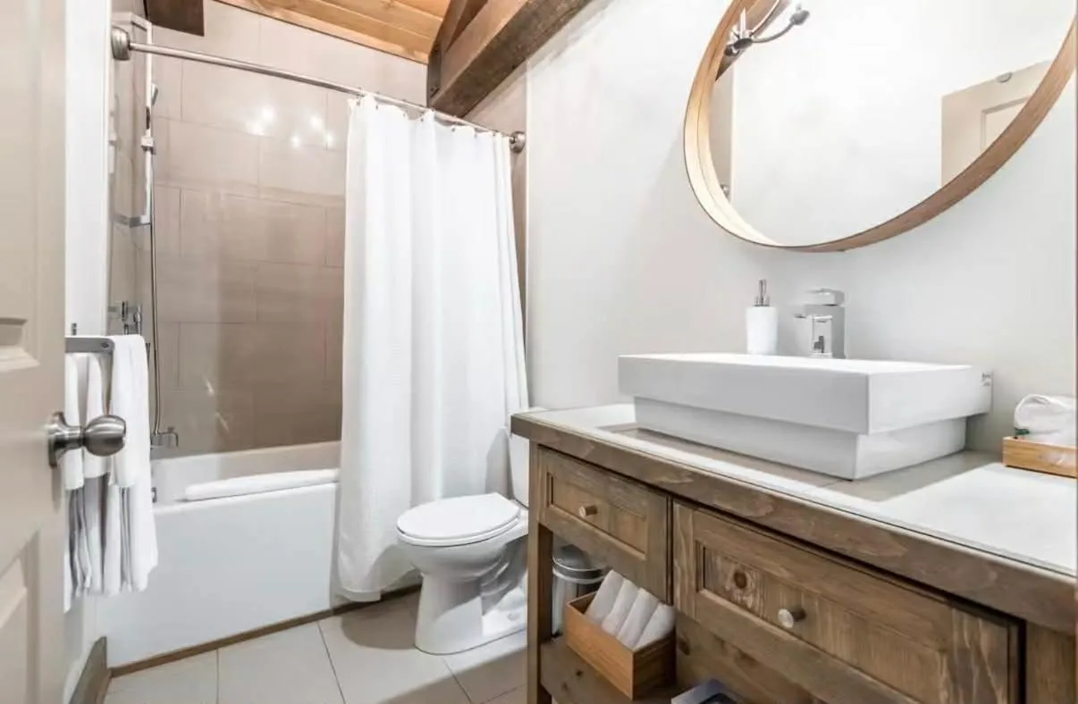 Hotel "Le Suisse"